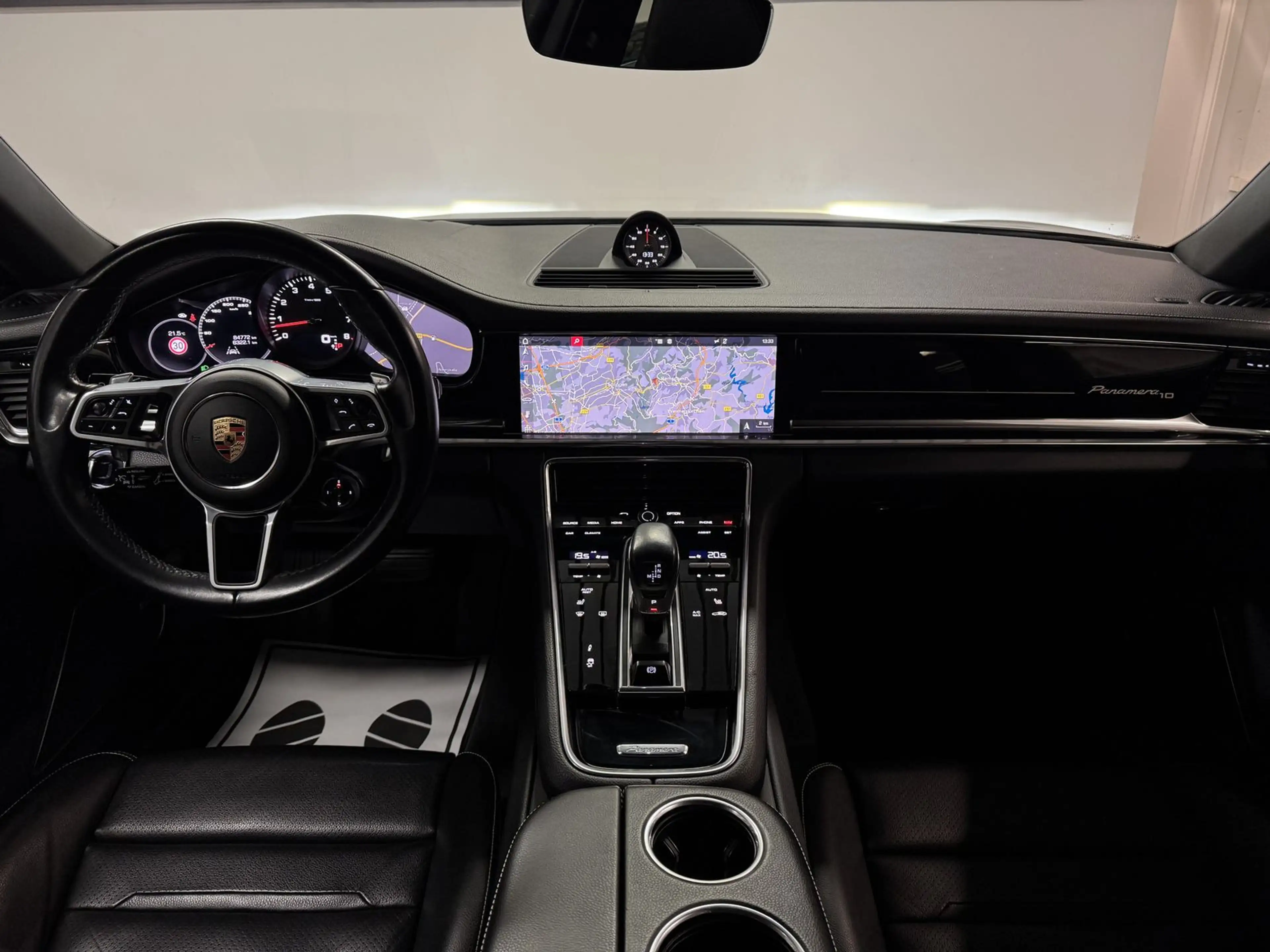 Porsche Panamera 4 Edition 10 Jahre*SPORT.C*PANO* — photo 9