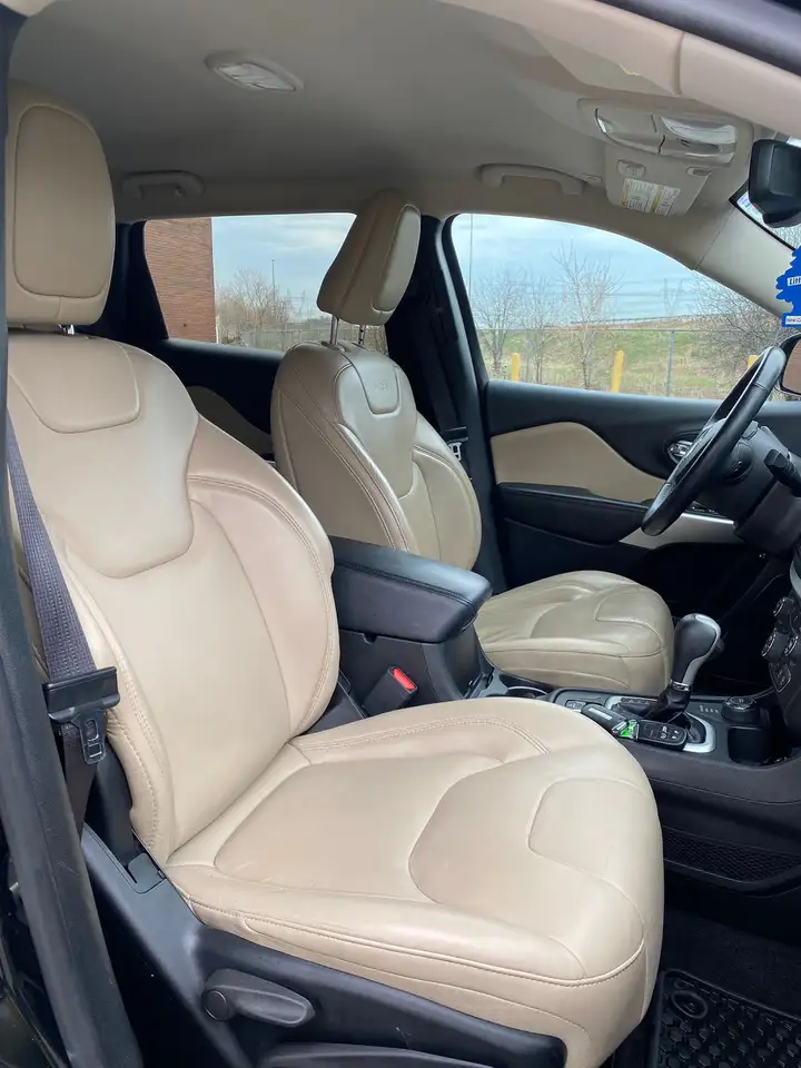 Jeep Cherokee fotografie Jeep Cherokee