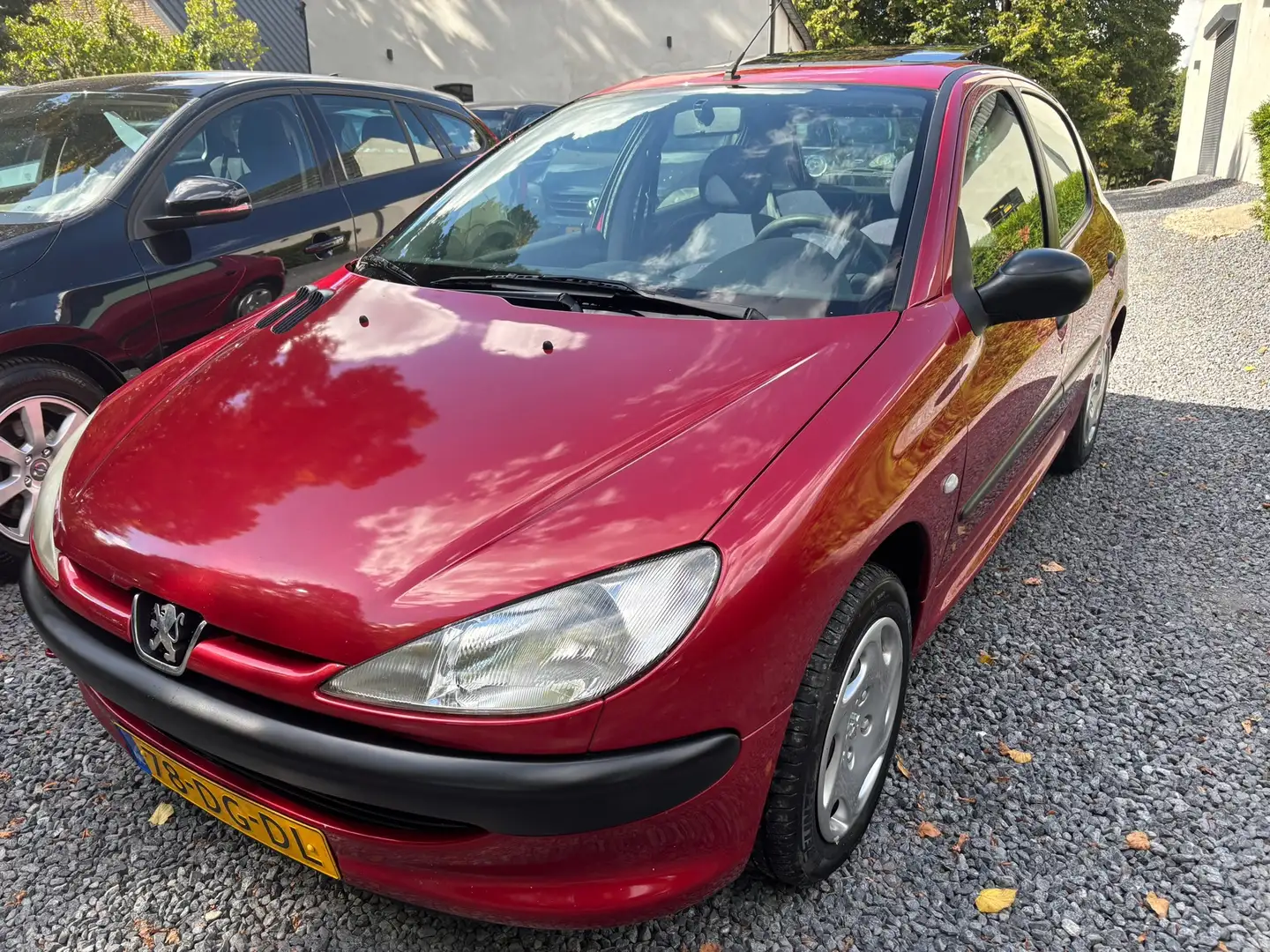 Peugeot 206 1.4 XR 5 DEURS NIEUWSTAAT Rood - 1