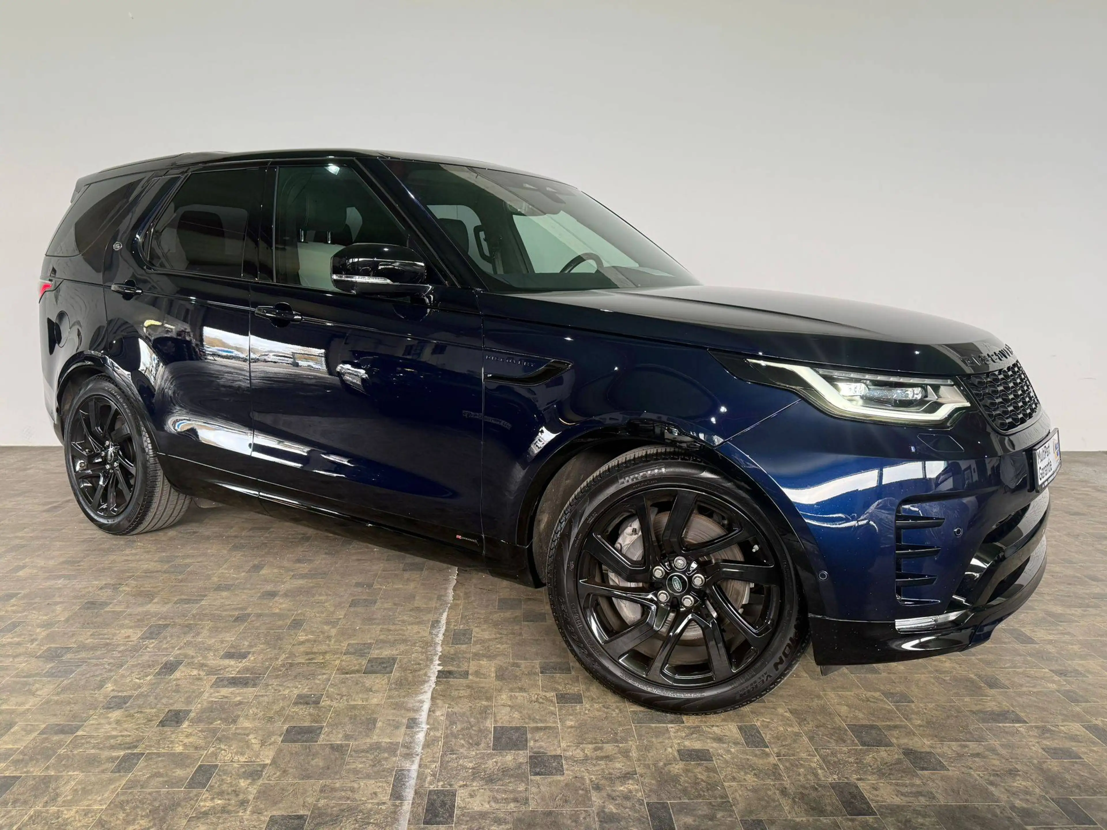 Land Rover Discovery 3,0i P360 R-Dynamic, Pano, Leder, ACC — photo 8