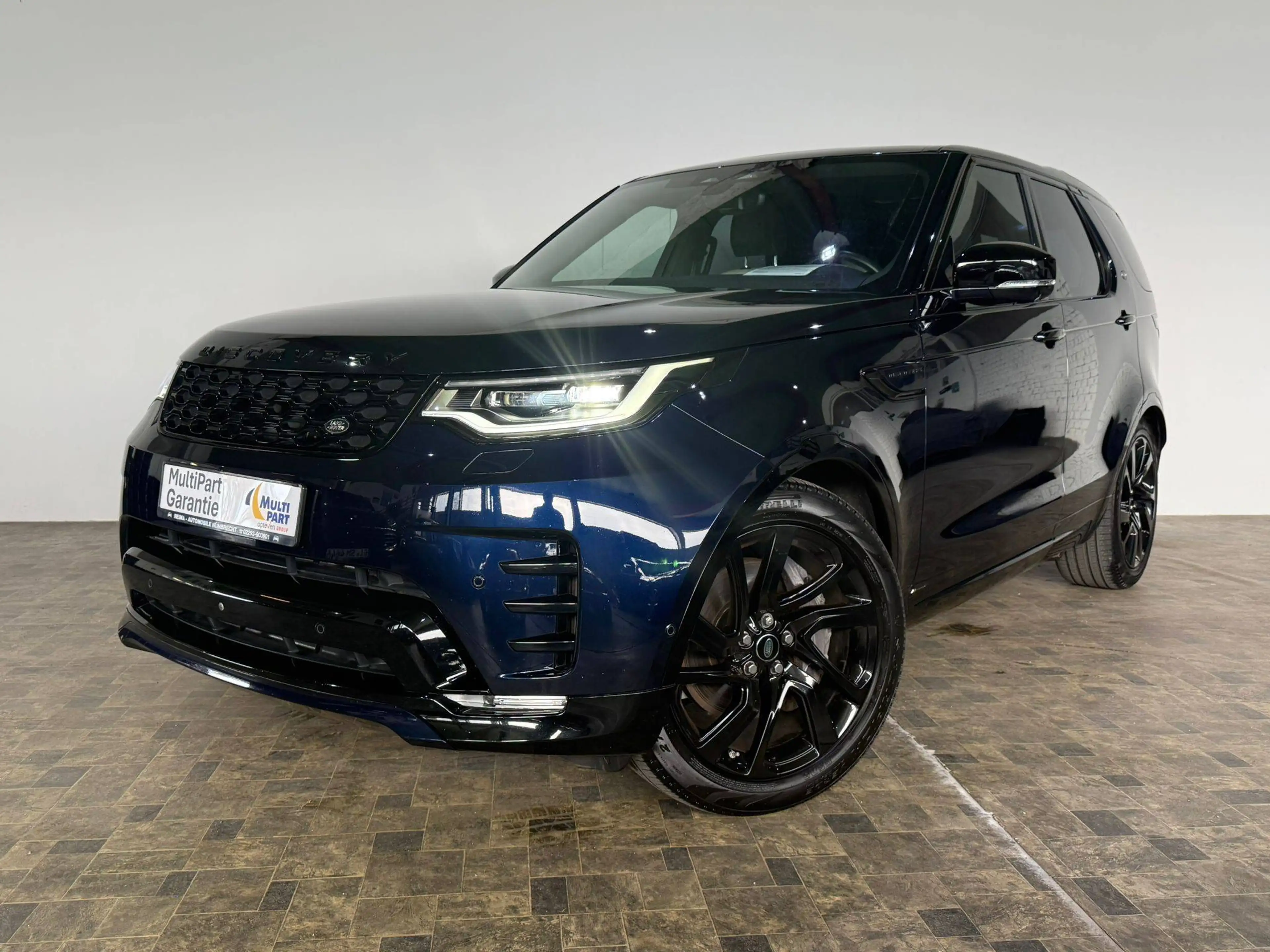 Land Rover Discovery 3,0i P360 R-Dynamic, Pano, Leder, ACC — photo 3