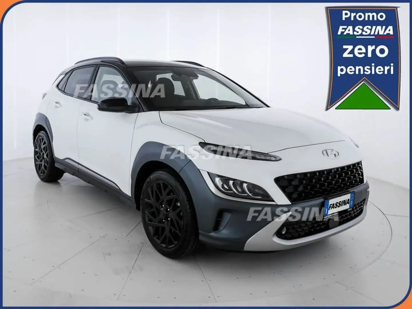 Hyundai KONA HEV 1.6 DCT XLine 141 cv Bianco - 1
