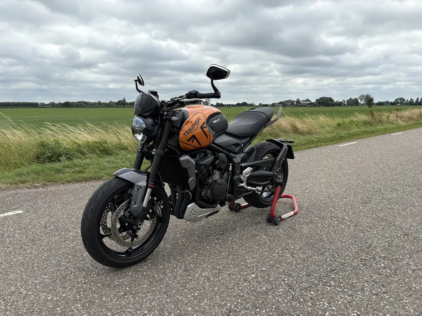 Triumph Trident 660 - 2
