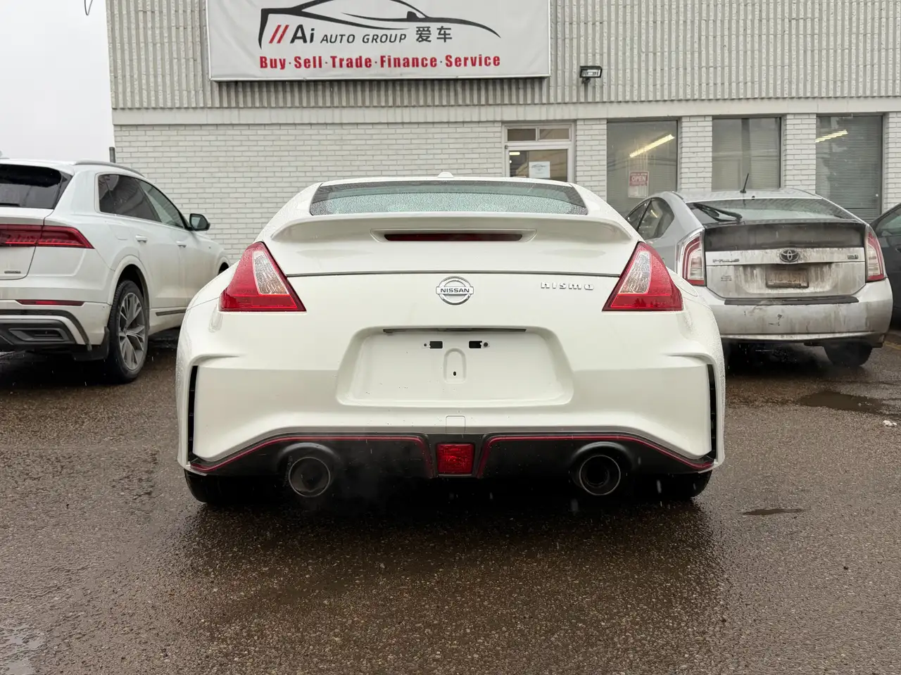 Nissan 370Z снимка Nissan 370Z