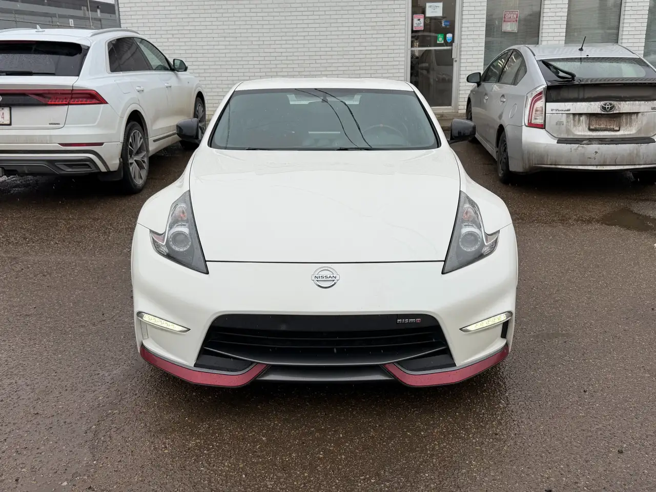 Nissan 370Z снимка Nissan 370Z
