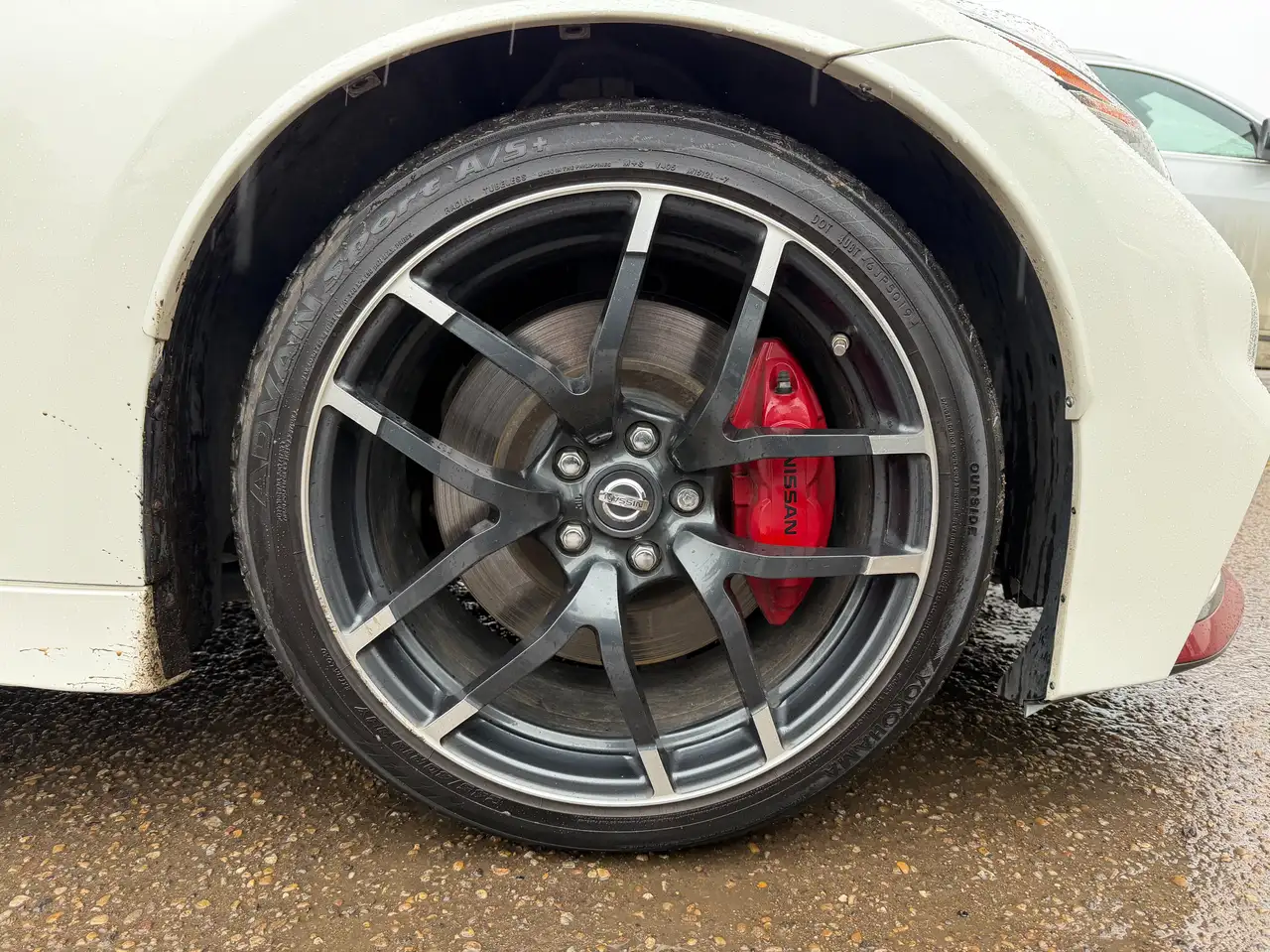 Nissan 370Z снимка Nissan 370Z