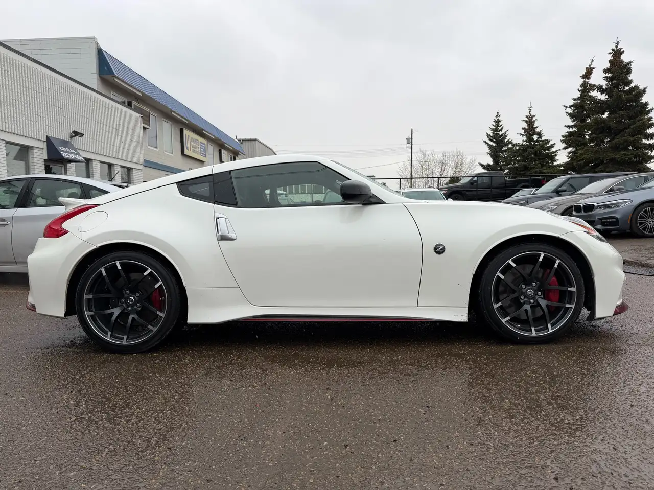 Nissan 370Z снимка Nissan 370Z