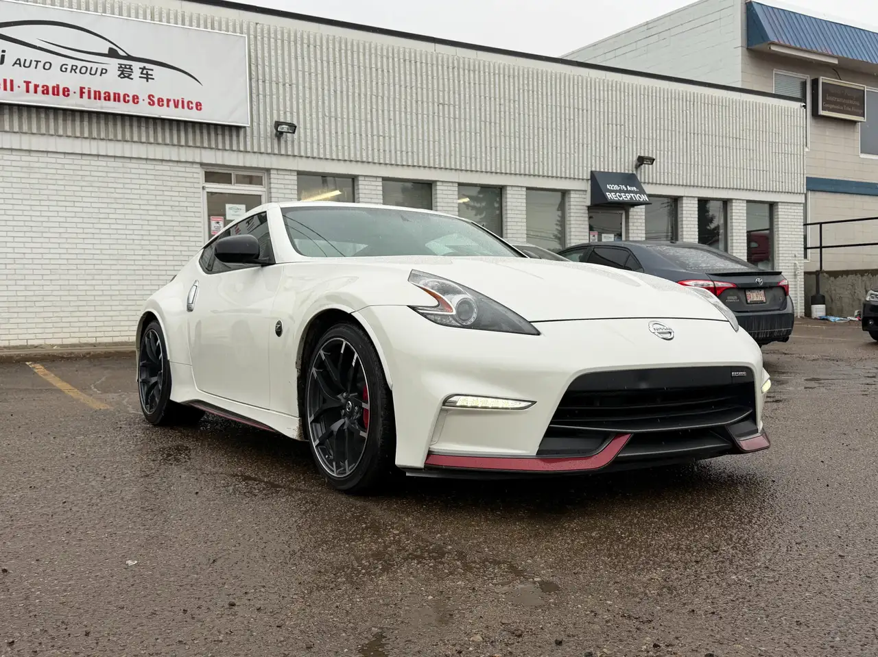 Nissan 370Z снимка Nissan 370Z