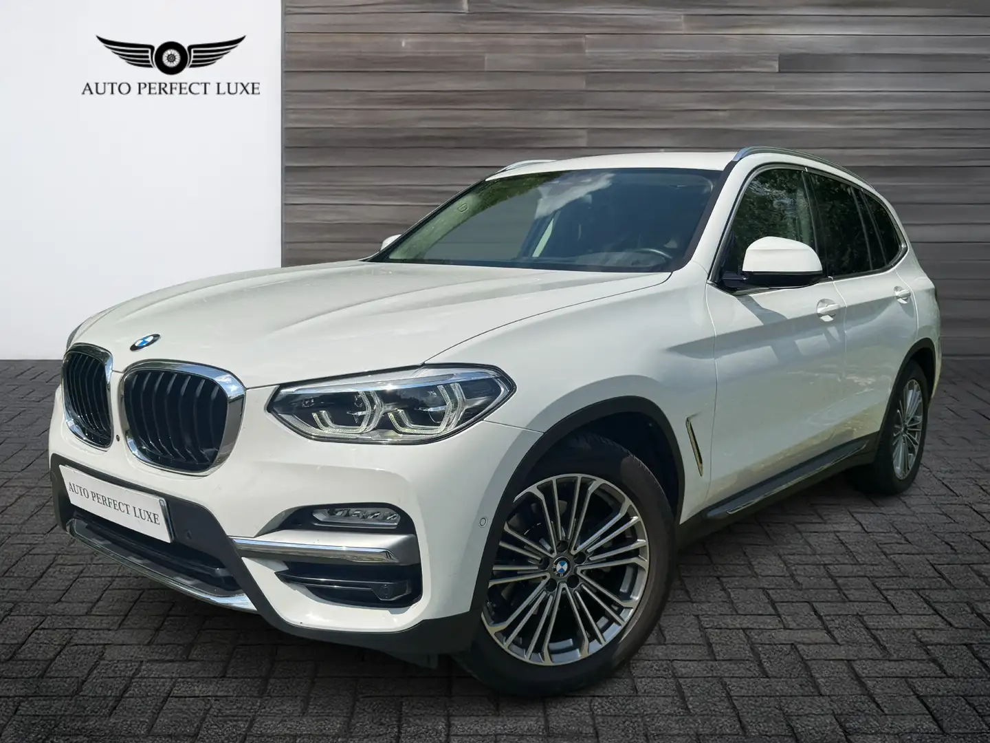 BMW X3 X3 xDrive 20i 184ch BVA8 Luxury Blanc - 2
