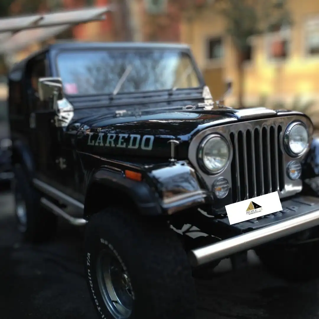 Jeep CJ-7 Jeep CJ7 V8 5.0 LAREDO 150cv Schwarz - 1