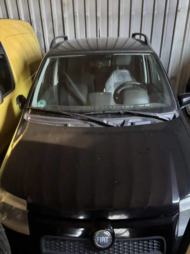 Fiat Panda 1.4 16V Sport 100HP Zwart - 1