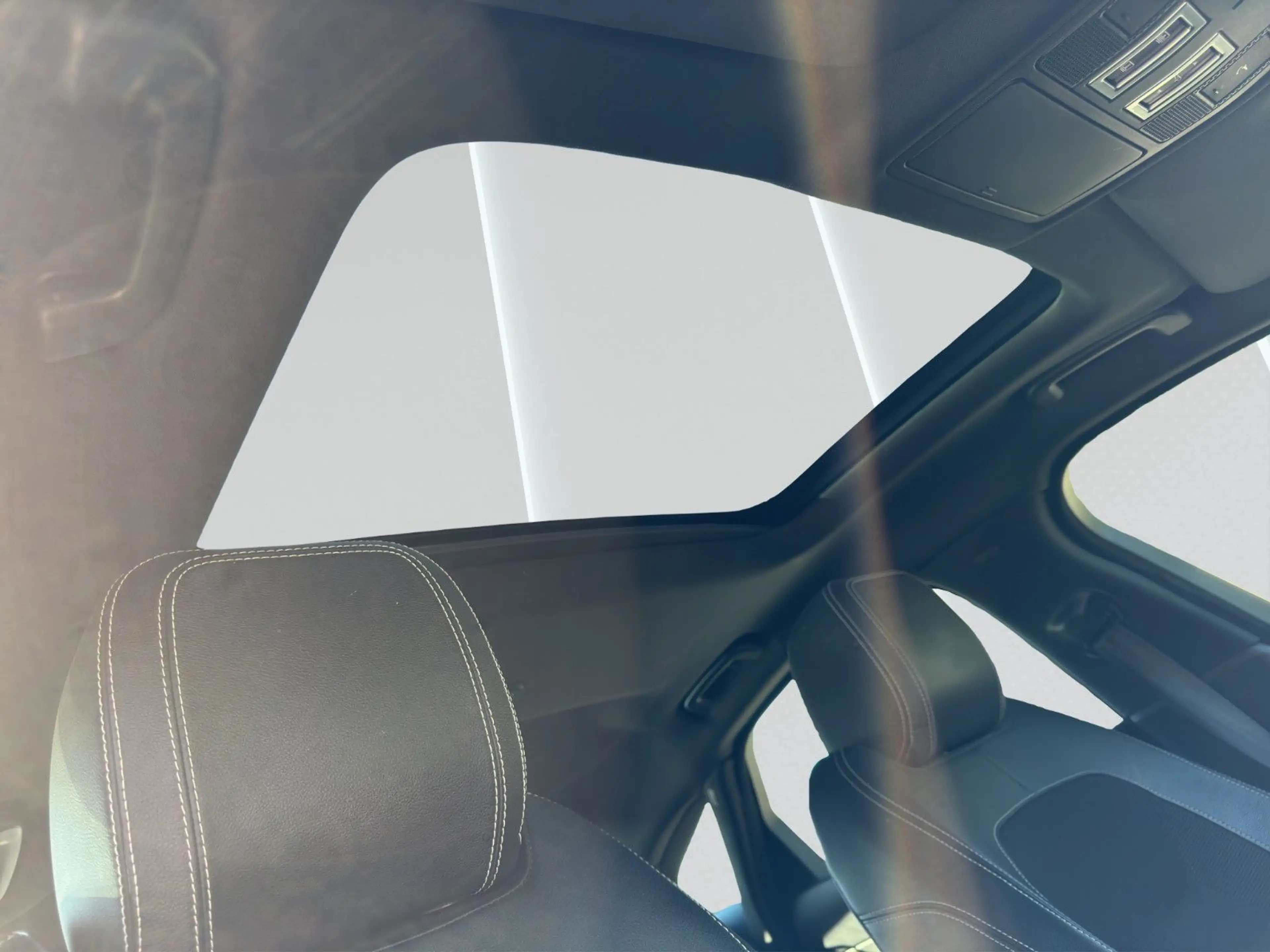 Jaguar XF 30d 300PS R-Sport Automatik, PANO, ACC — photo 11