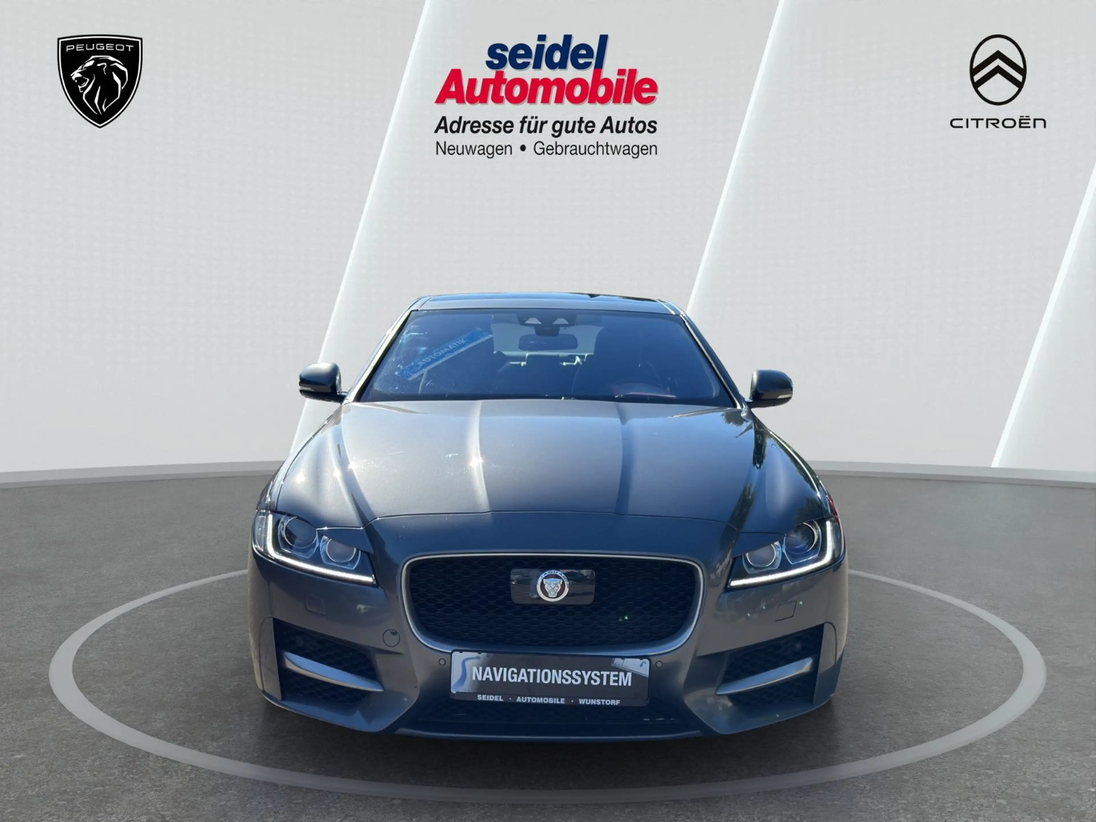 Jaguar XF 30d 300PS R-Sport Automatik, PANO, ACC — photo 8