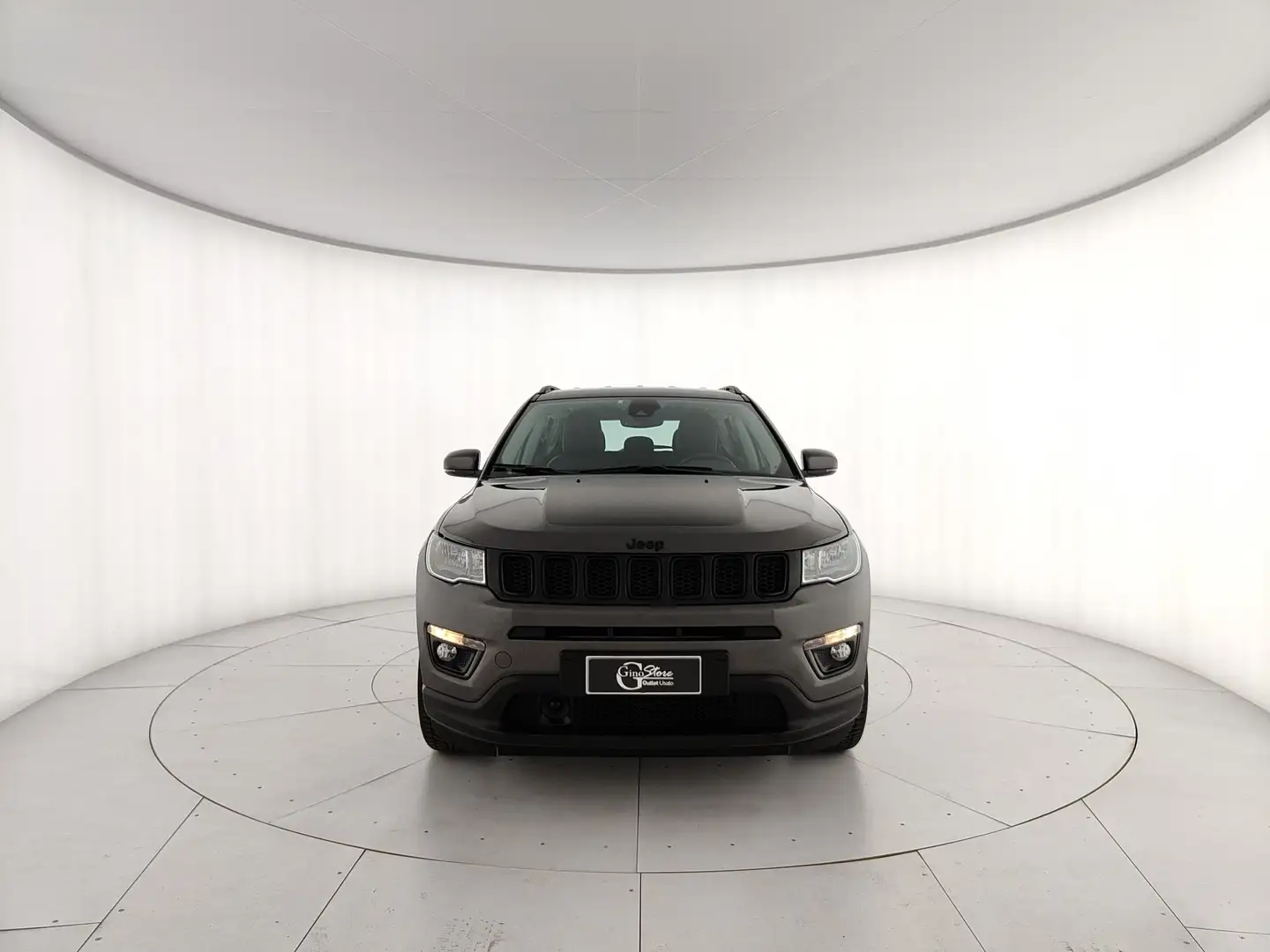 Jeep Compass 1.3 turbo t4 Night Eagle 2wd 130cv my20 Grijs - 2