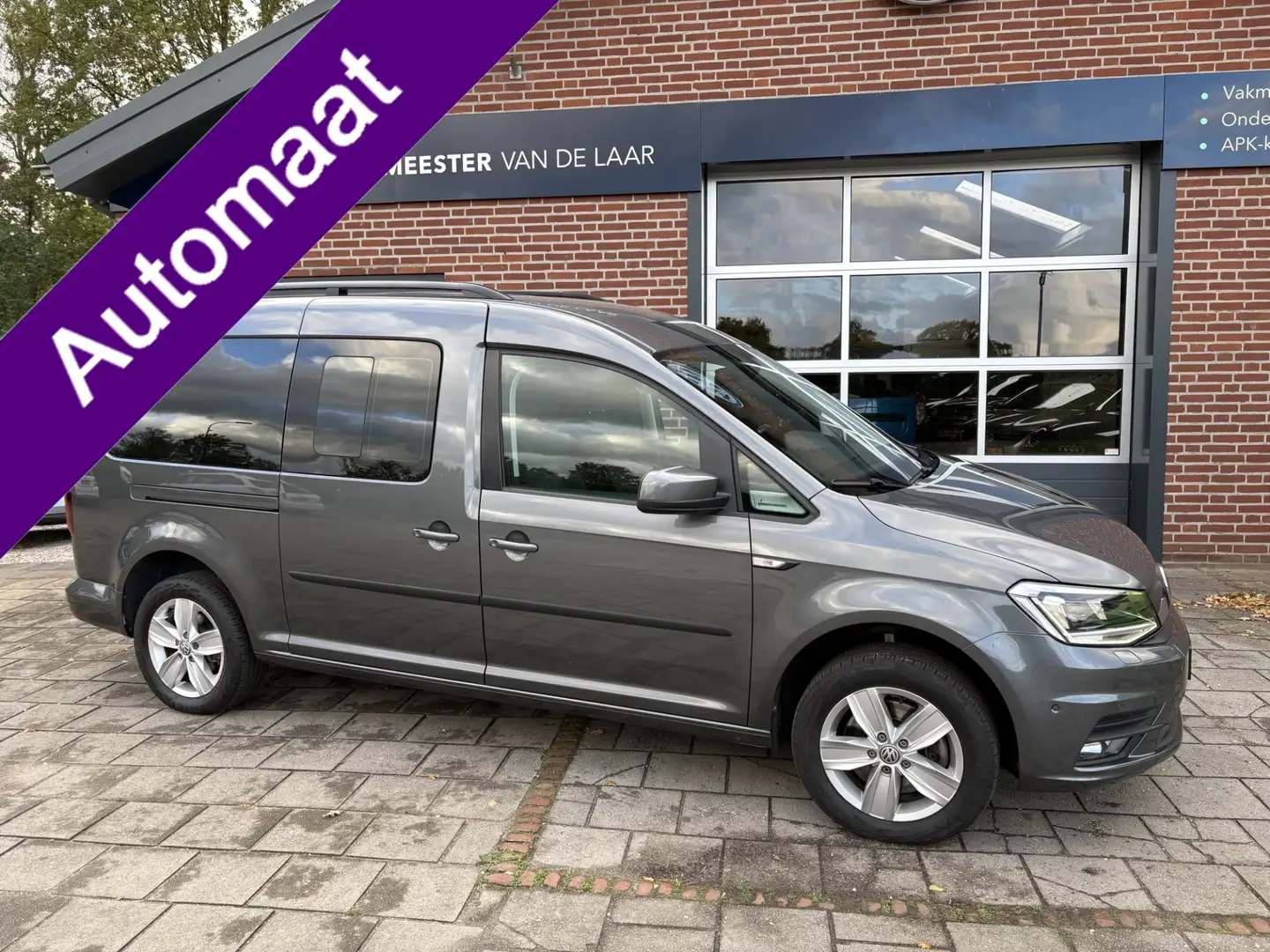 Volkswagen Caddy Maxi 1.4 TSI BEACH 5p 92kw DSG, Tiny Camper ( Bed, Gris - 1