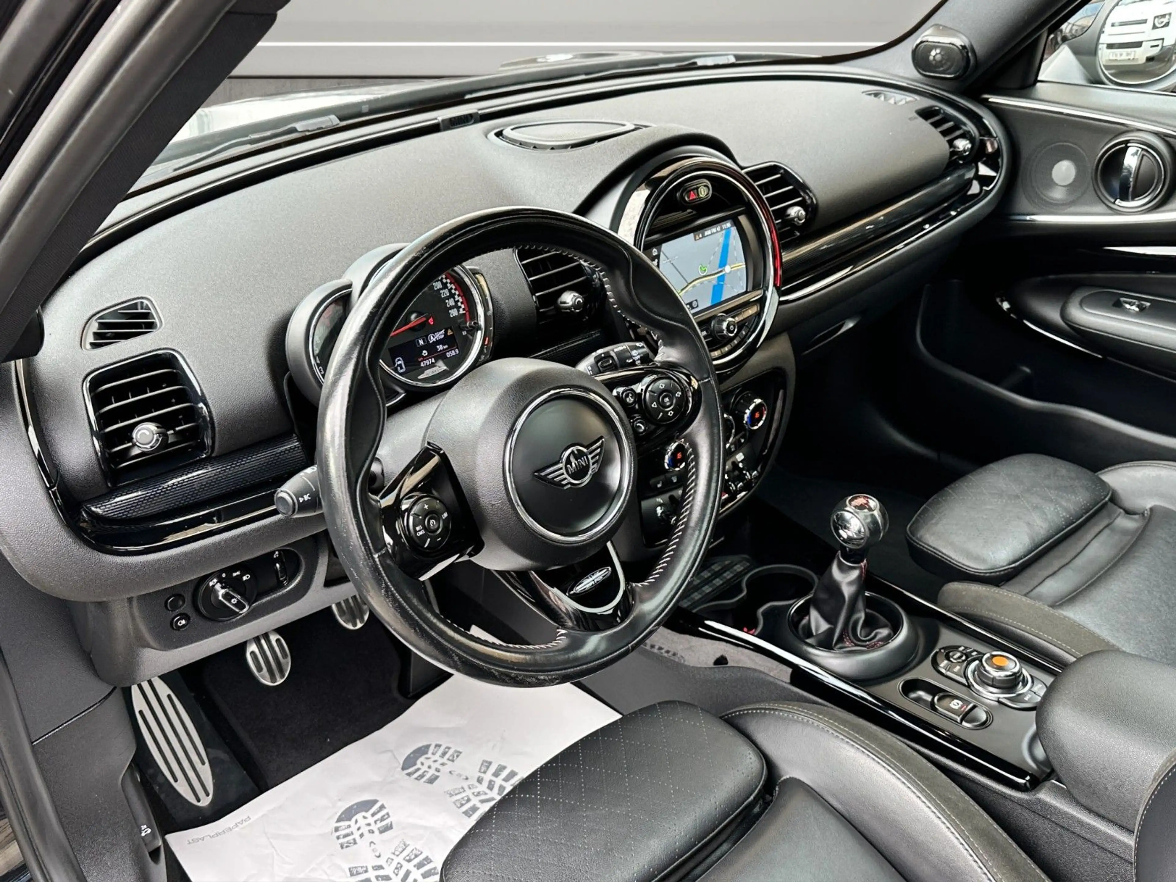 MINI John Cooper Works Clubman ALL4 Panorama*LED*NAVI — photo 6