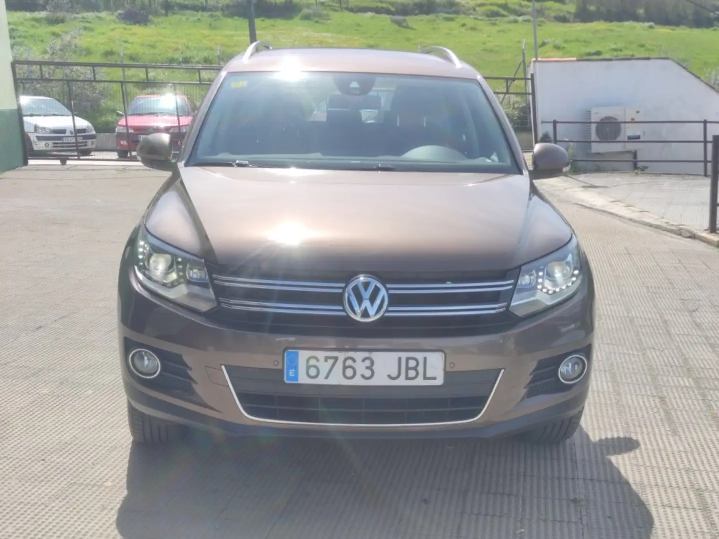 Volkswagen Tiguan 2.0TDI BMT Sport 4Motion DSG 177 Brun - 2