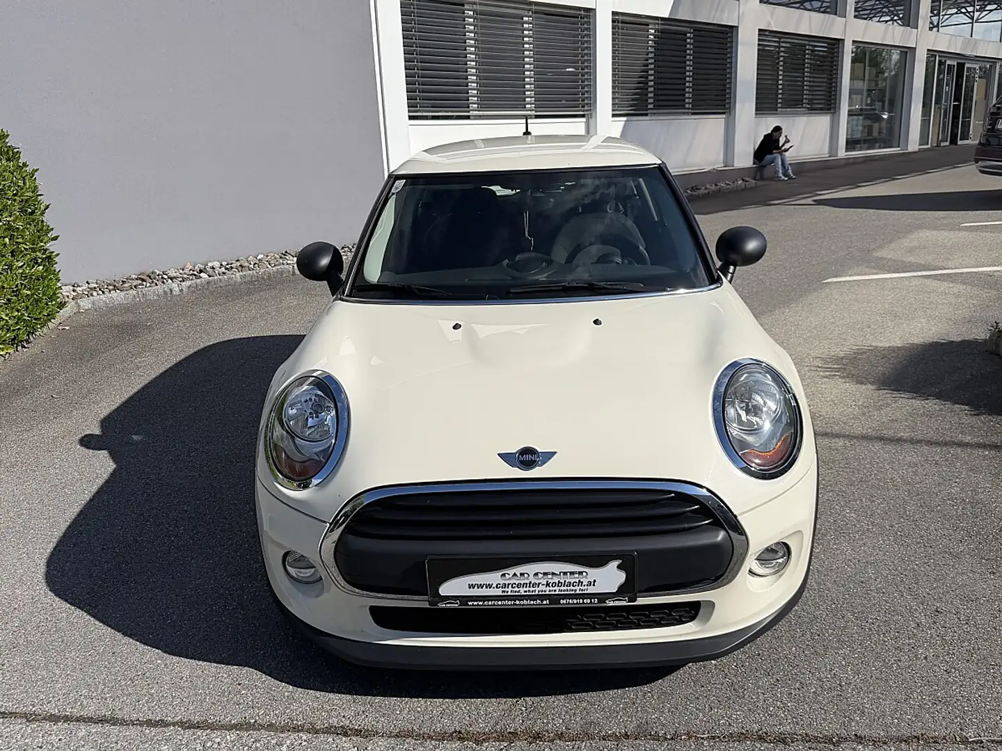 MINI One MINI Hatch One First Weiß - 2