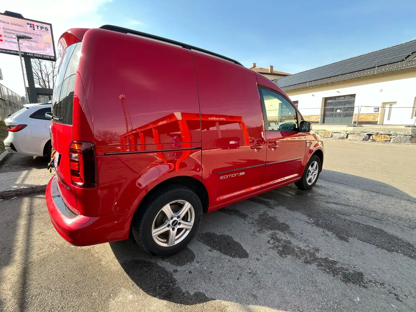 Volkswagen Caddy Kombi Edition 35 2,0 TDI DSG Rot - 2