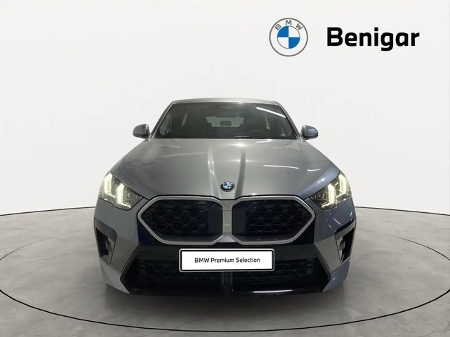 BMW X2 sDrive 20dA Gris - 2