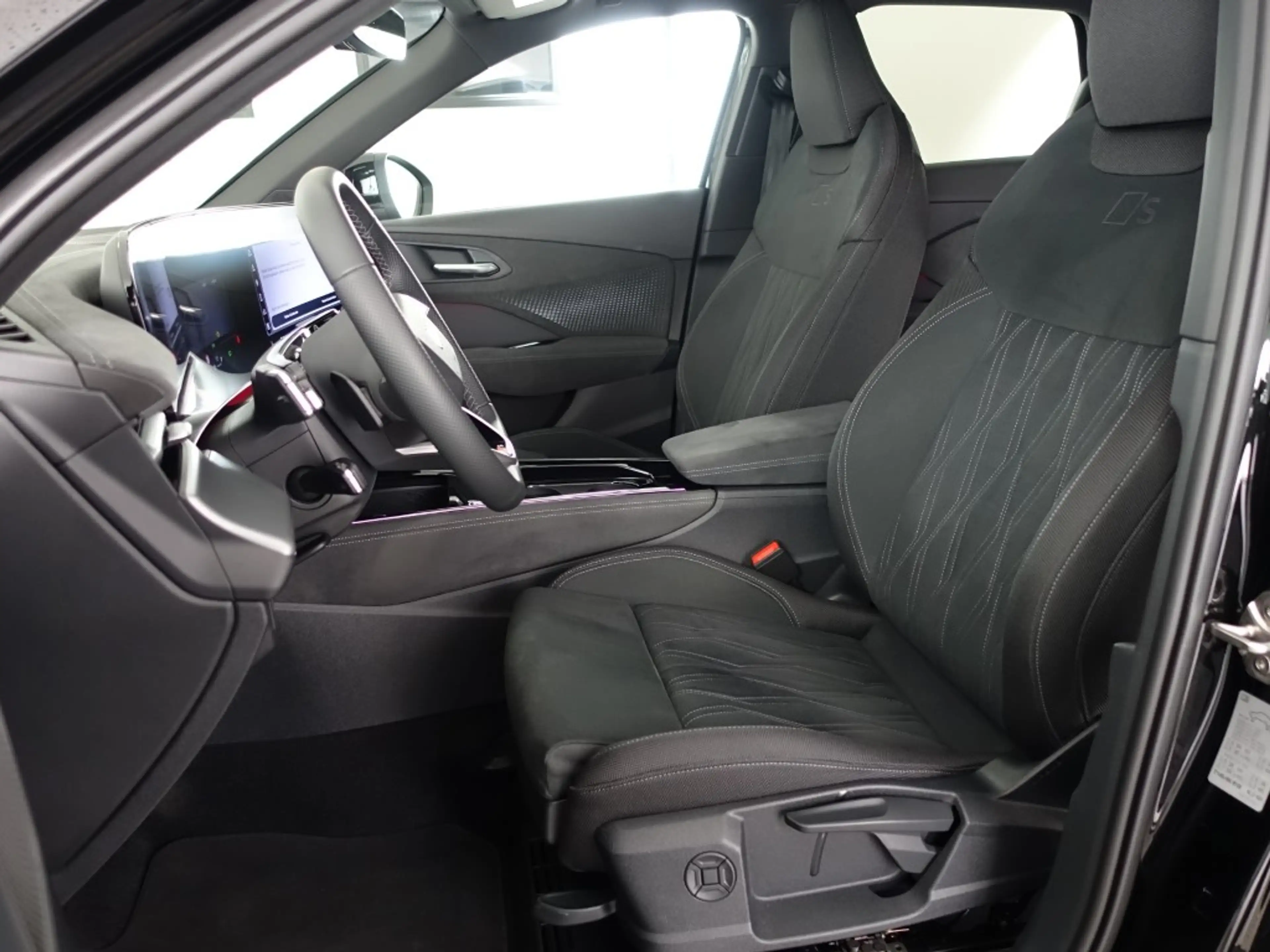 Audi Q3 Audi Q3 TFSI 110 kW, 2025 — photo 9