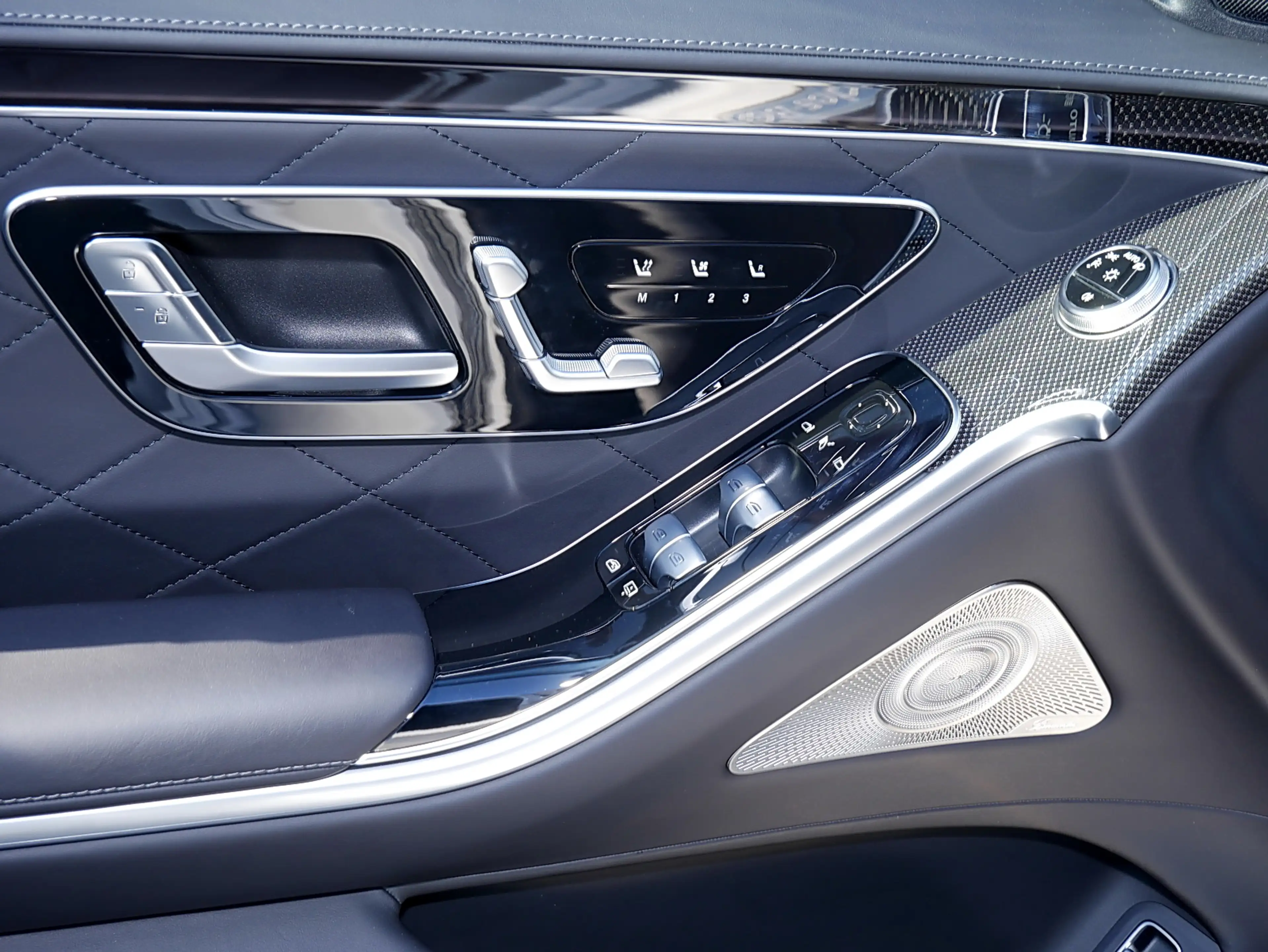 Mercedes-Benz S 450 e Limousine lang AMG+HUD+3D Display+DIST — photo 9