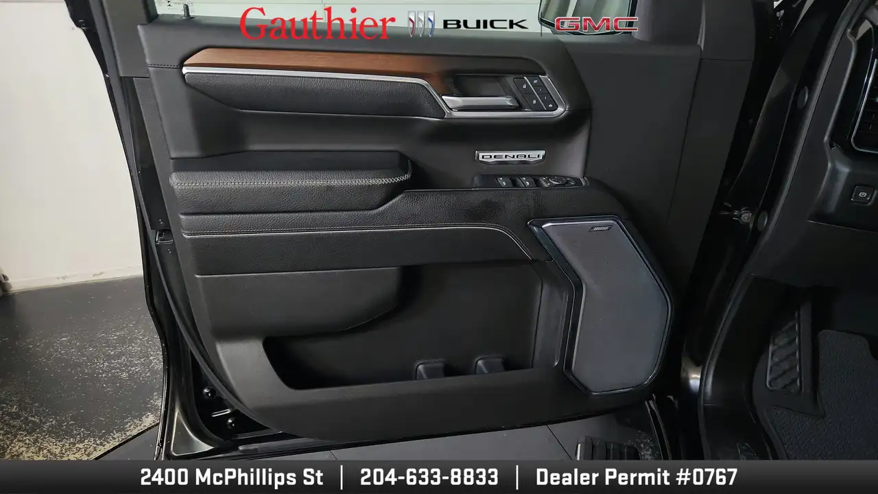 GMC Sierra 1500 fotografie GMC Sierra 1500