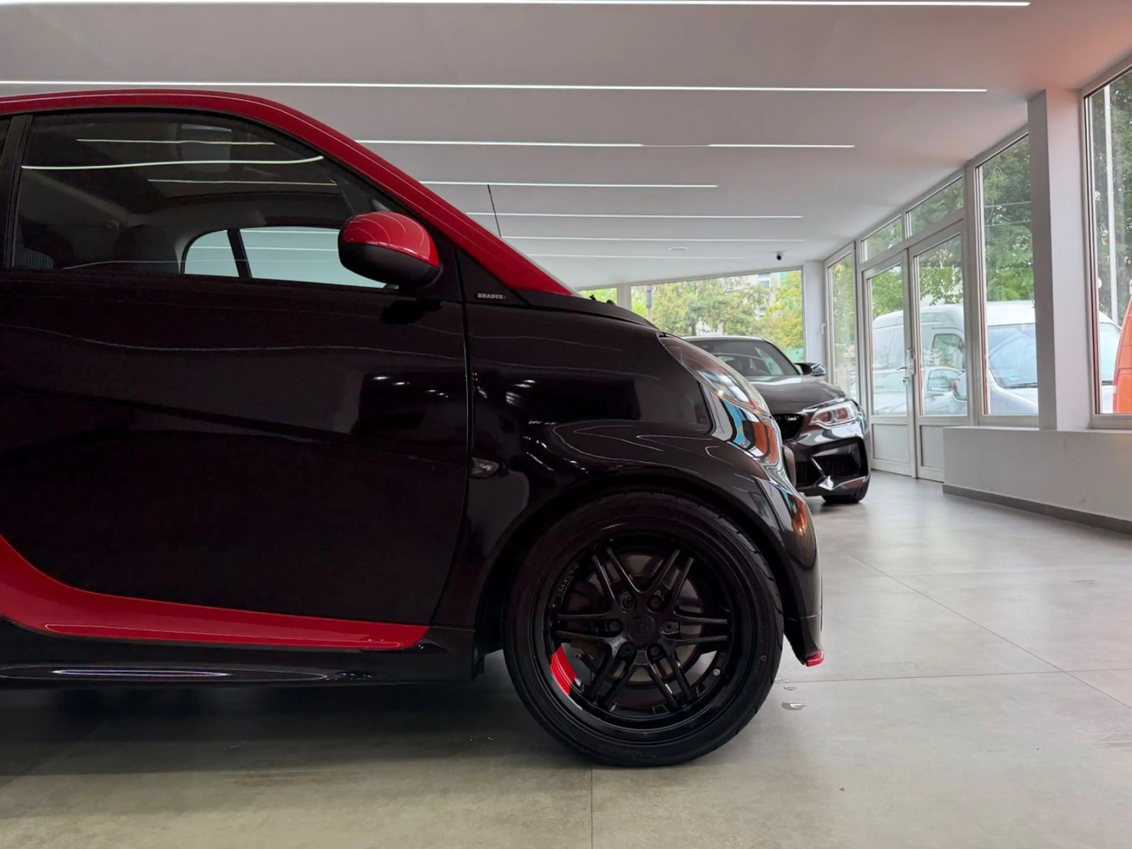 smart forTwo 1.0 coupe Brabus*Panorama*Navi*Sitzheiz* — photo 30
