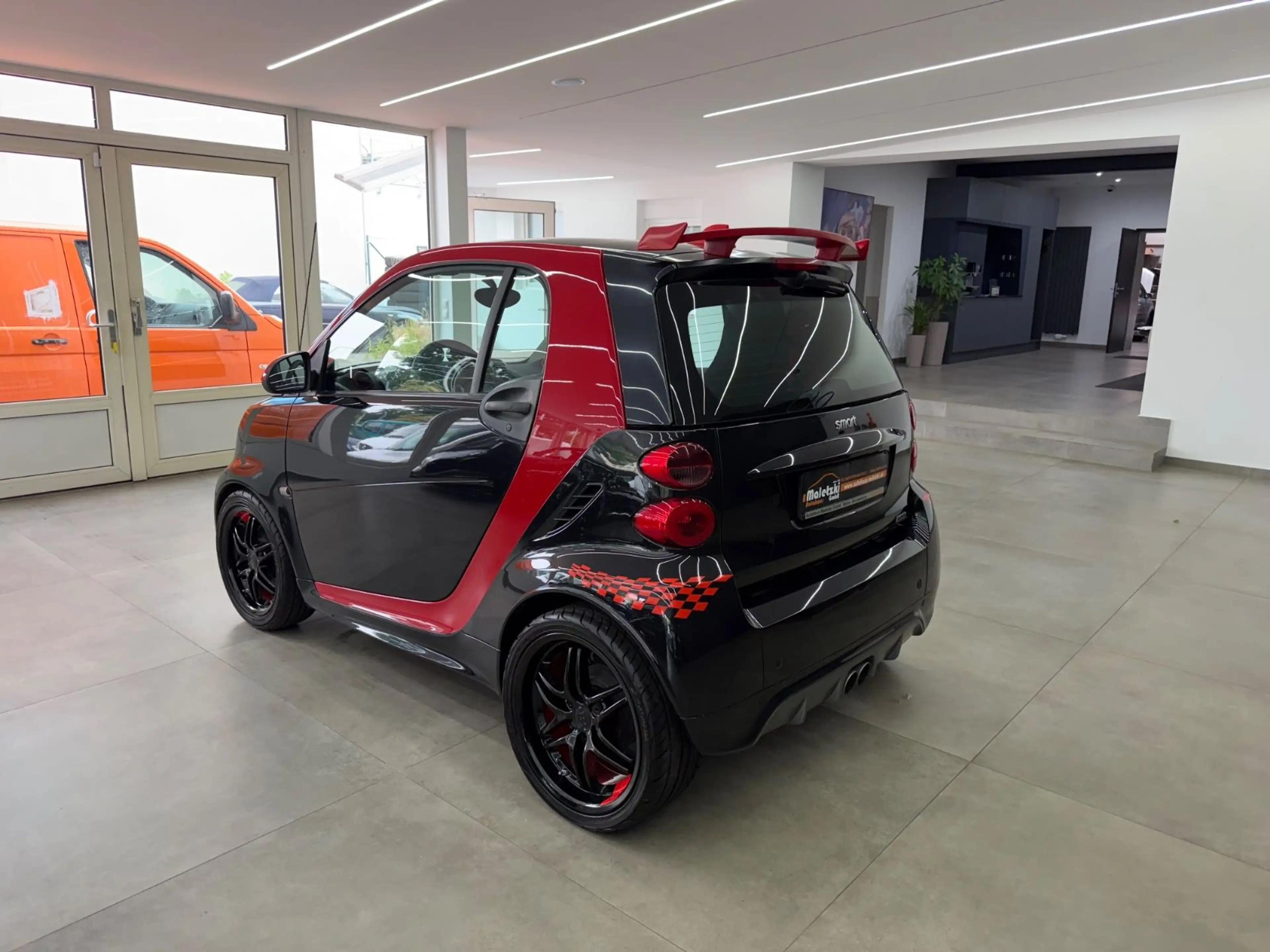 smart forTwo 1.0 coupe Brabus*Panorama*Navi*Sitzheiz* — photo 4