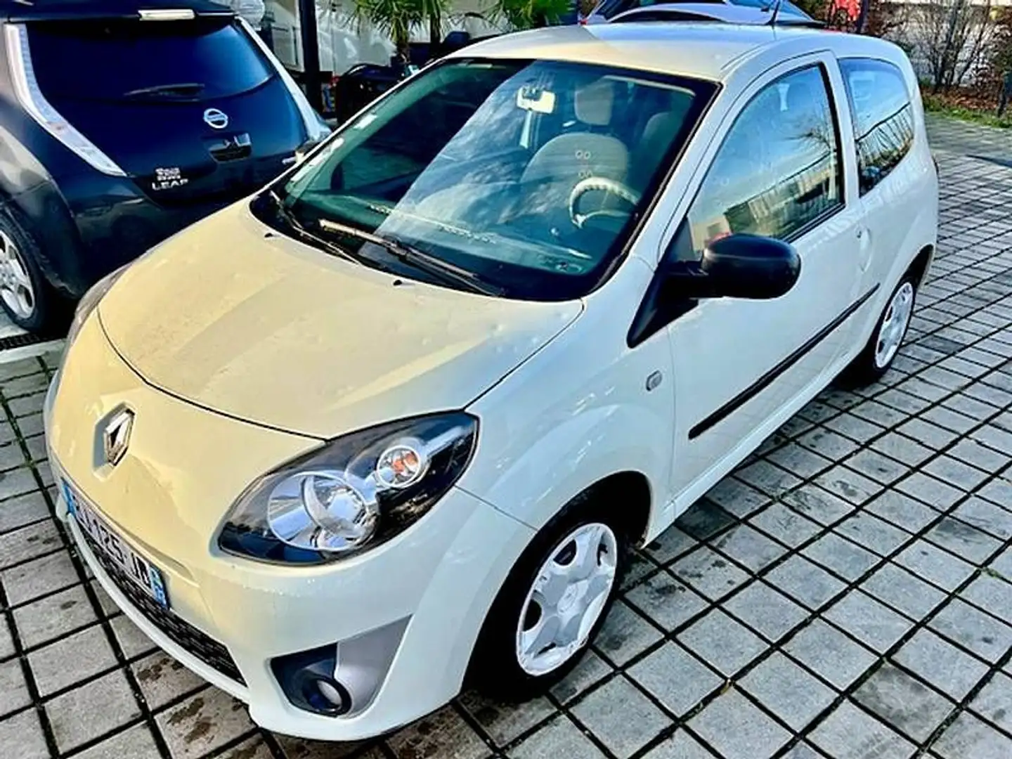 Renault Twingo 1.2 16V 75CH ECO2 AUTHENTIQUE EURO 5 Jaune - 2