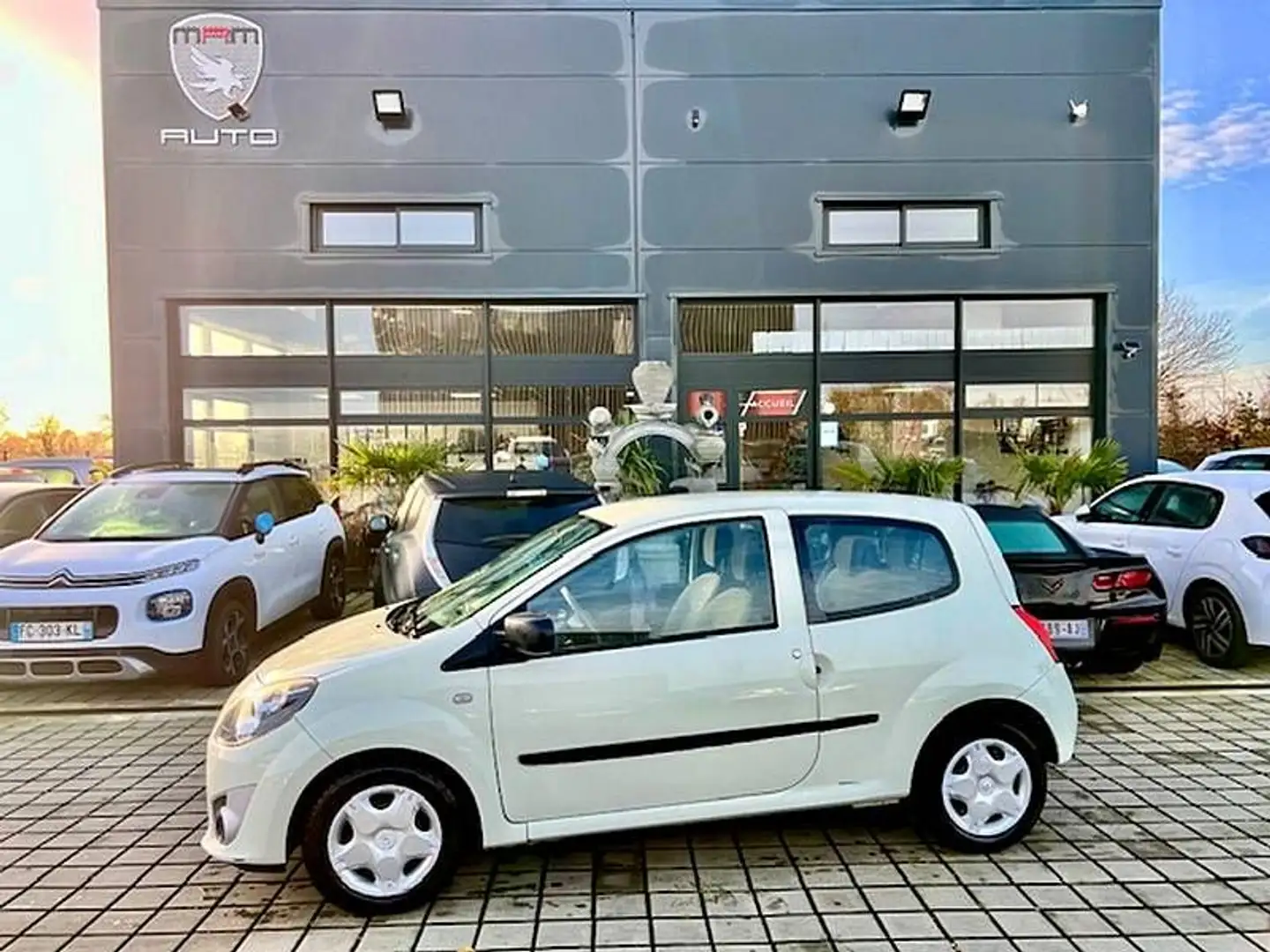 Renault Twingo 1.2 16V 75CH ECO2 AUTHENTIQUE EURO 5 Jaune - 1