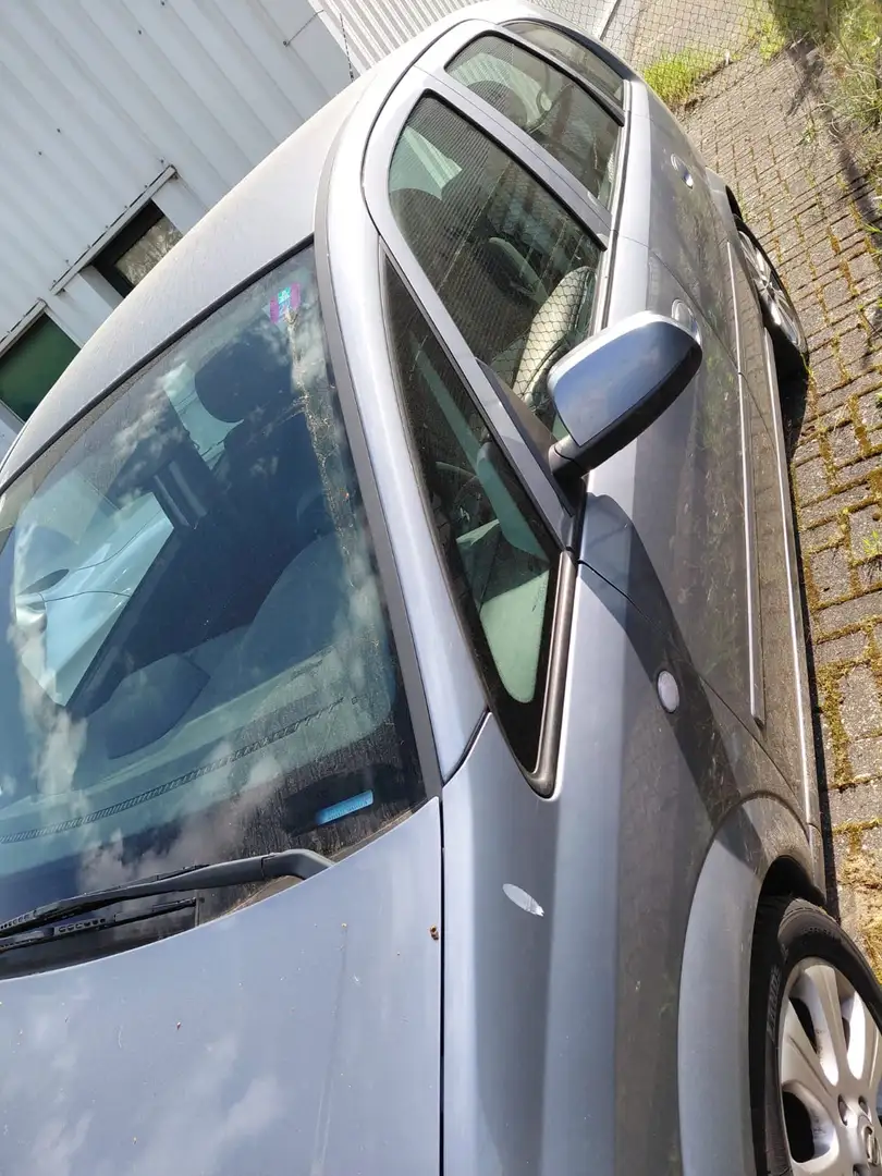 Opel Meriva Meriva 1.6-16V Temptation Grijs - 2
