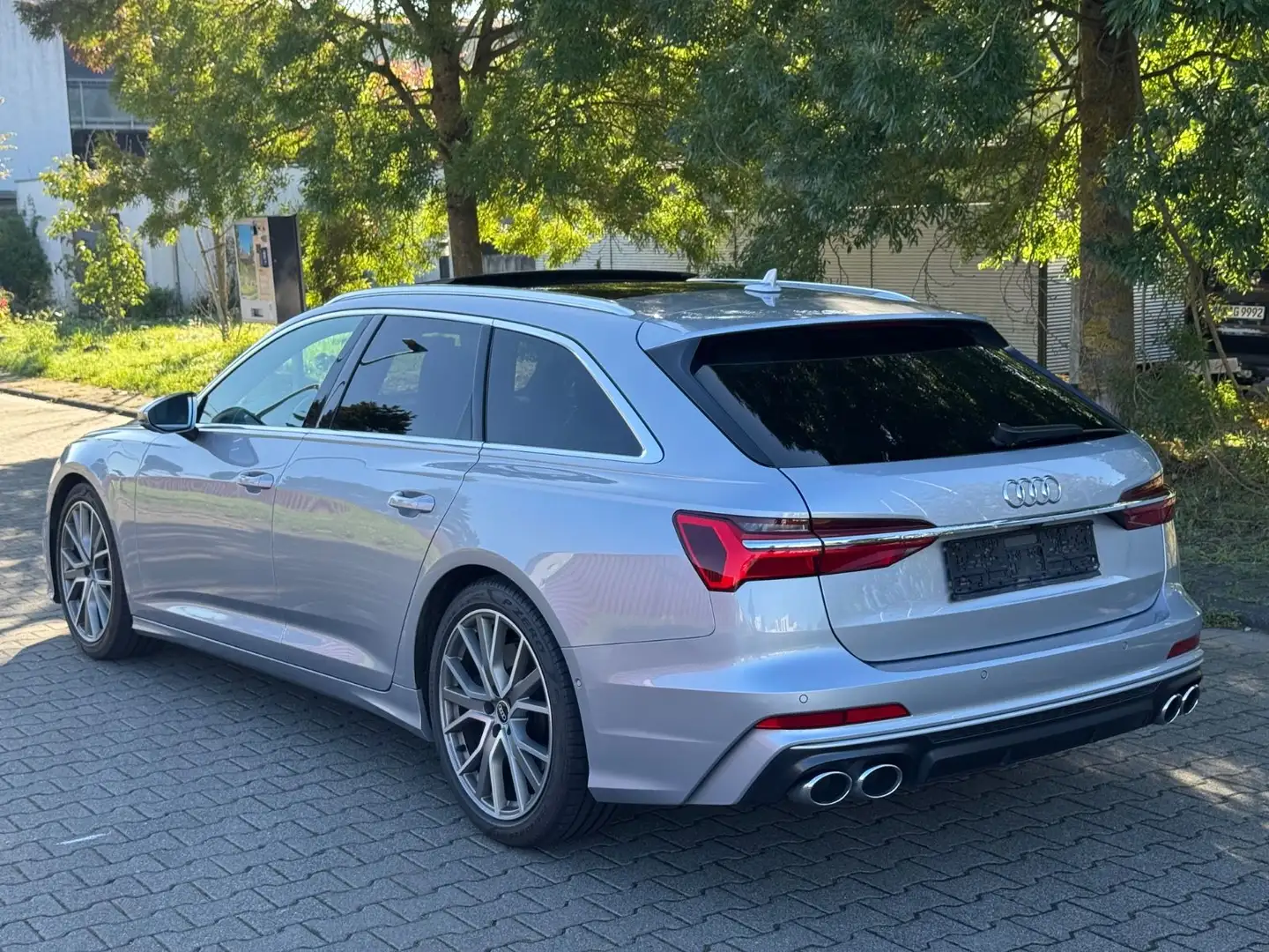 Audi S6 3.0 TDI quattro Bang Oluf*Pano*Kamera*adapt Silber - 1