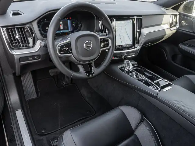 Volvo V60 view 10
