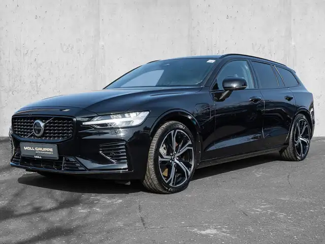 Volvo V60 view 2