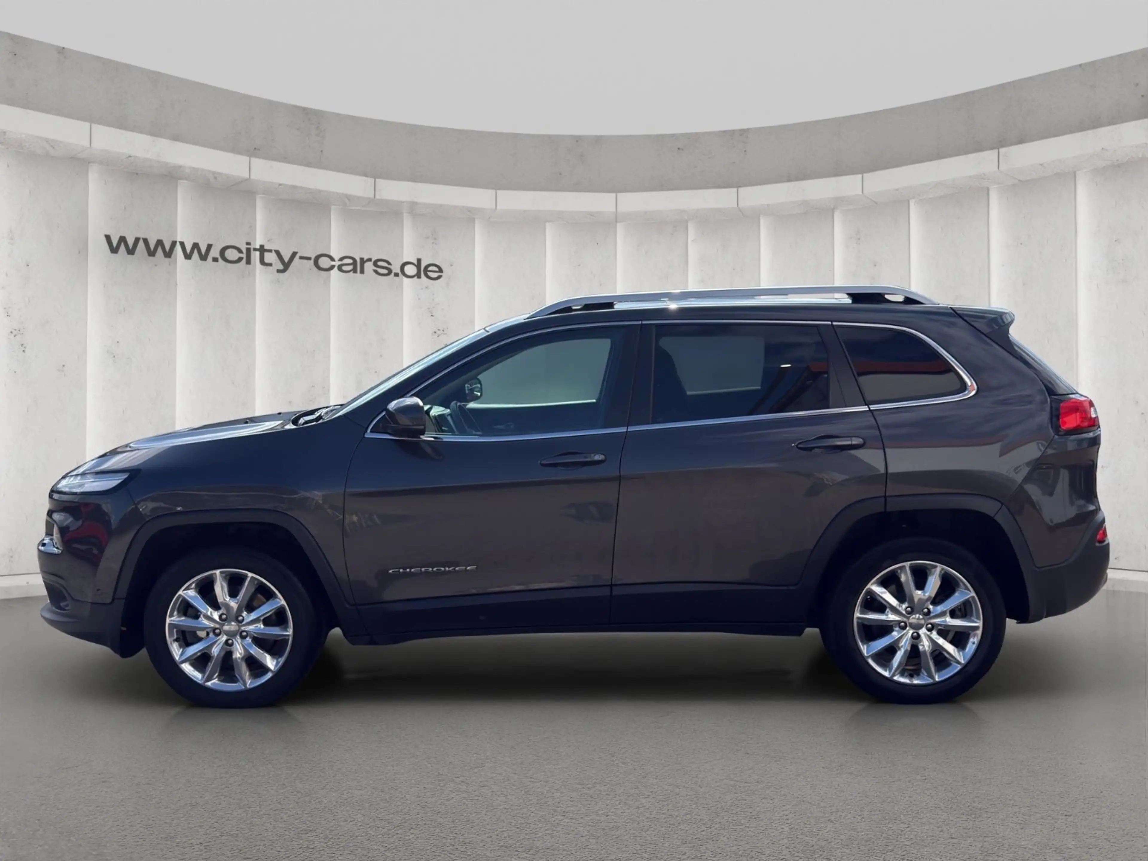 Jeep Cherokee Limited 4WD*Autom*Leder*Navi*ACC*Xenon — photo 3