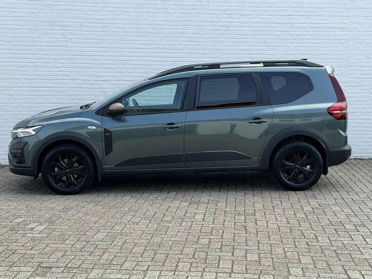 Dacia Jogger 1.6 Hybrid Automaat Cruise Camera navi Carplay Dig 14