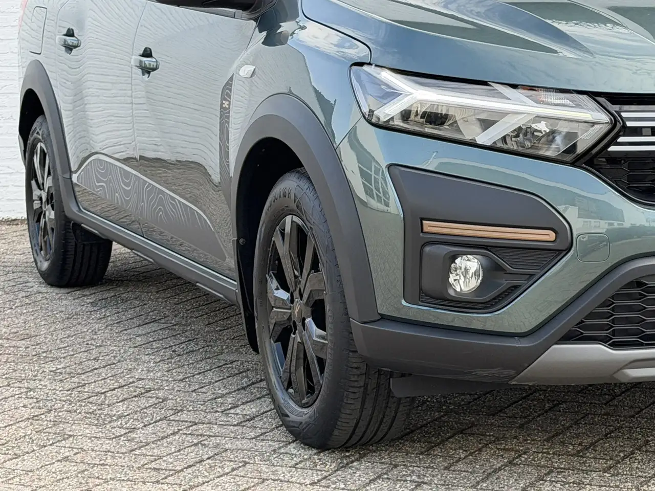 Dacia Jogger 1.6 Hybrid Automaat Cruise Camera navi Carplay Dig 22