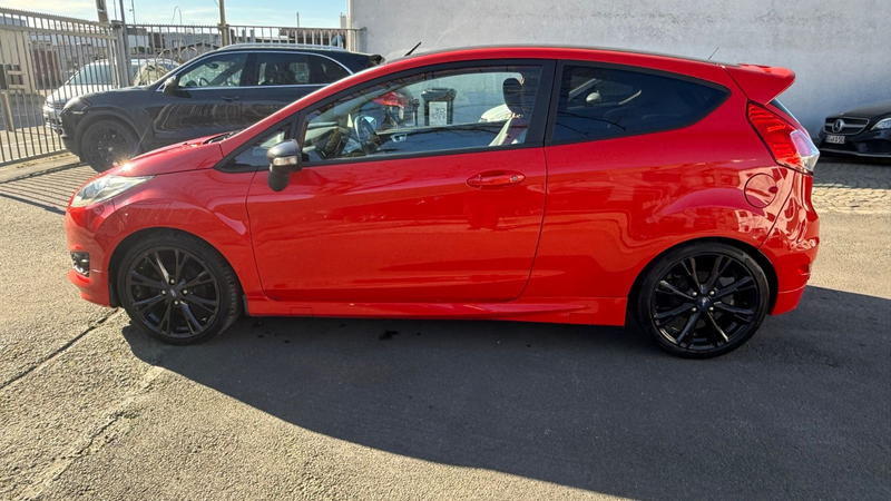 Ford Fiesta Sport — photo 4
