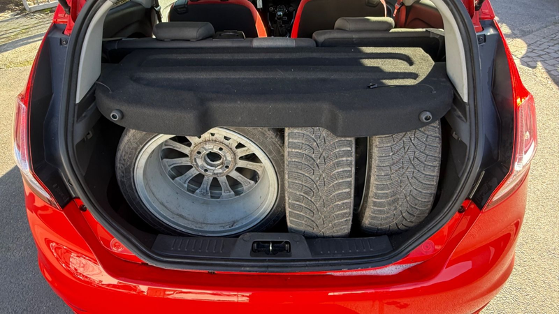 Ford Fiesta Sport — photo 9