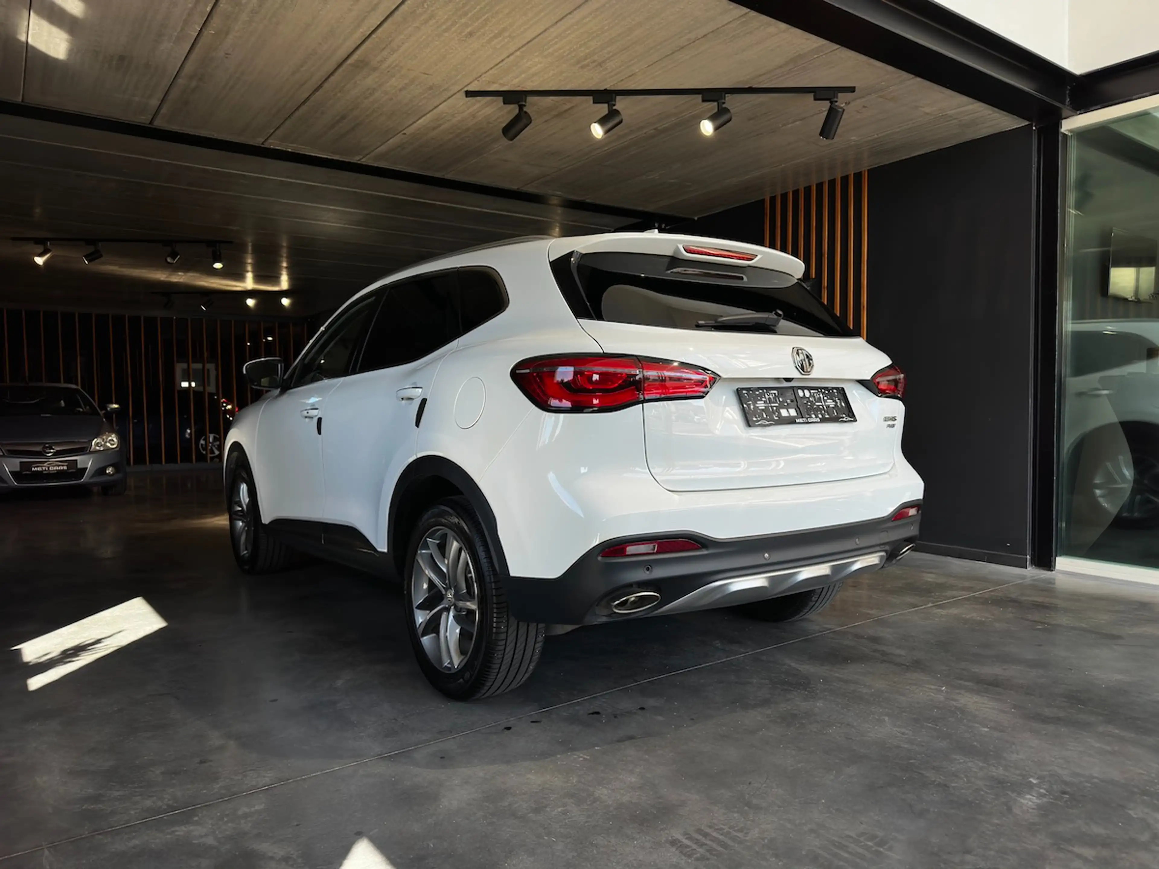 MG EHS PHEV 1.5 Turbo Comfort | ACC | Lane Ass. | Carplay — photo 10