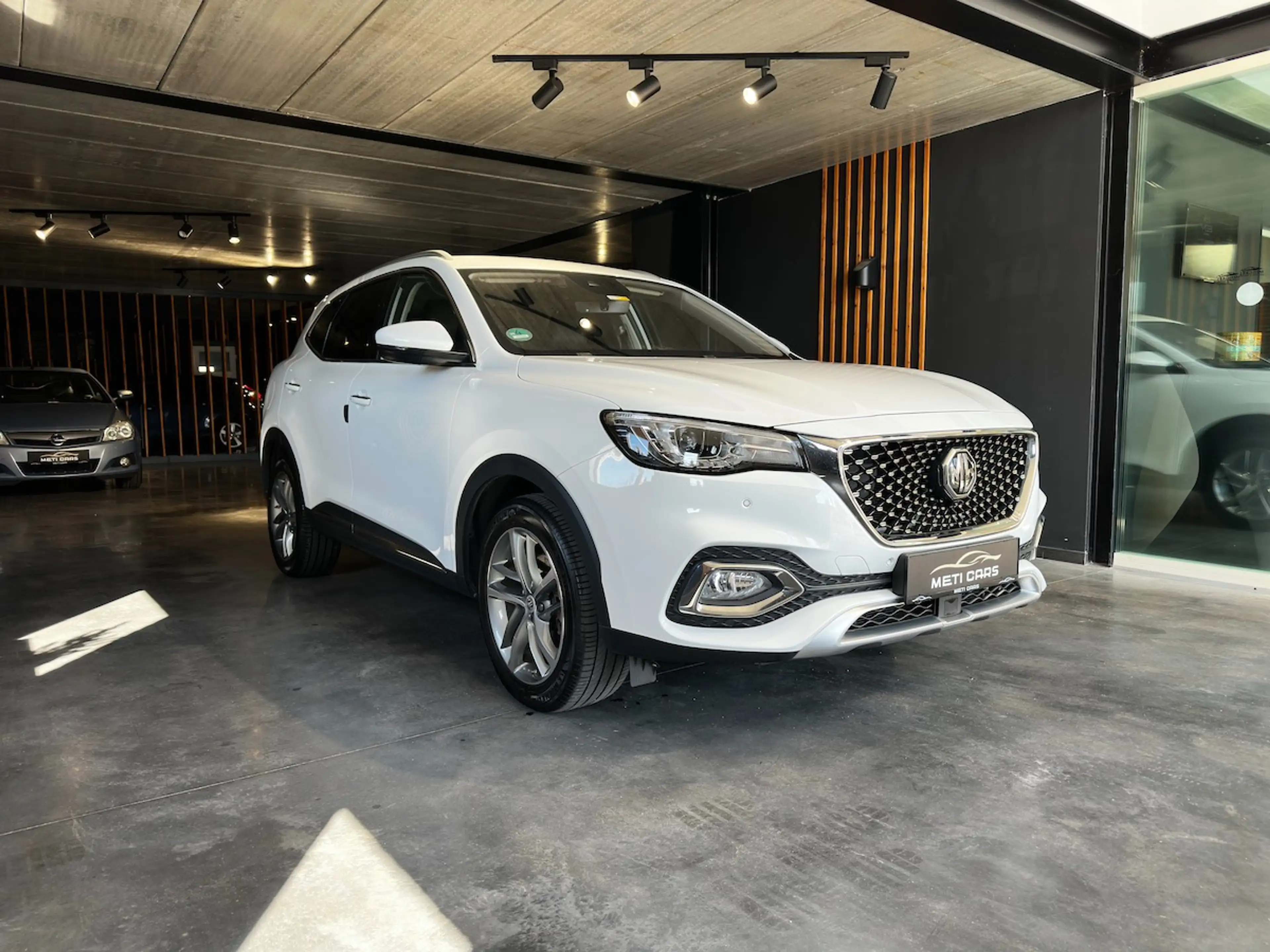 MG EHS PHEV 1.5 Turbo Comfort | ACC | Lane Ass. | Carplay — photo 6