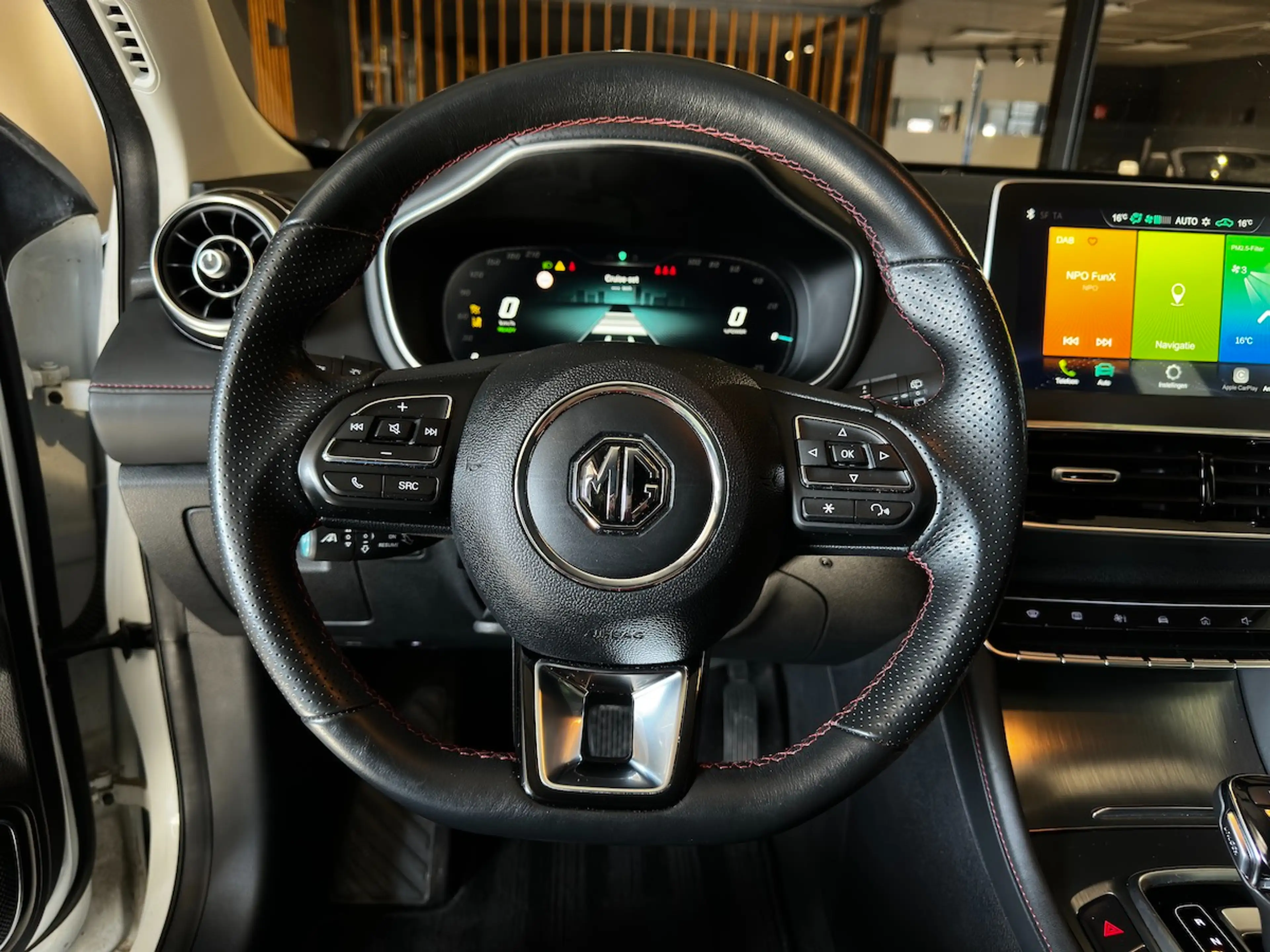 MG EHS PHEV 1.5 Turbo Comfort | ACC | Lane Ass. | Carplay — photo 13