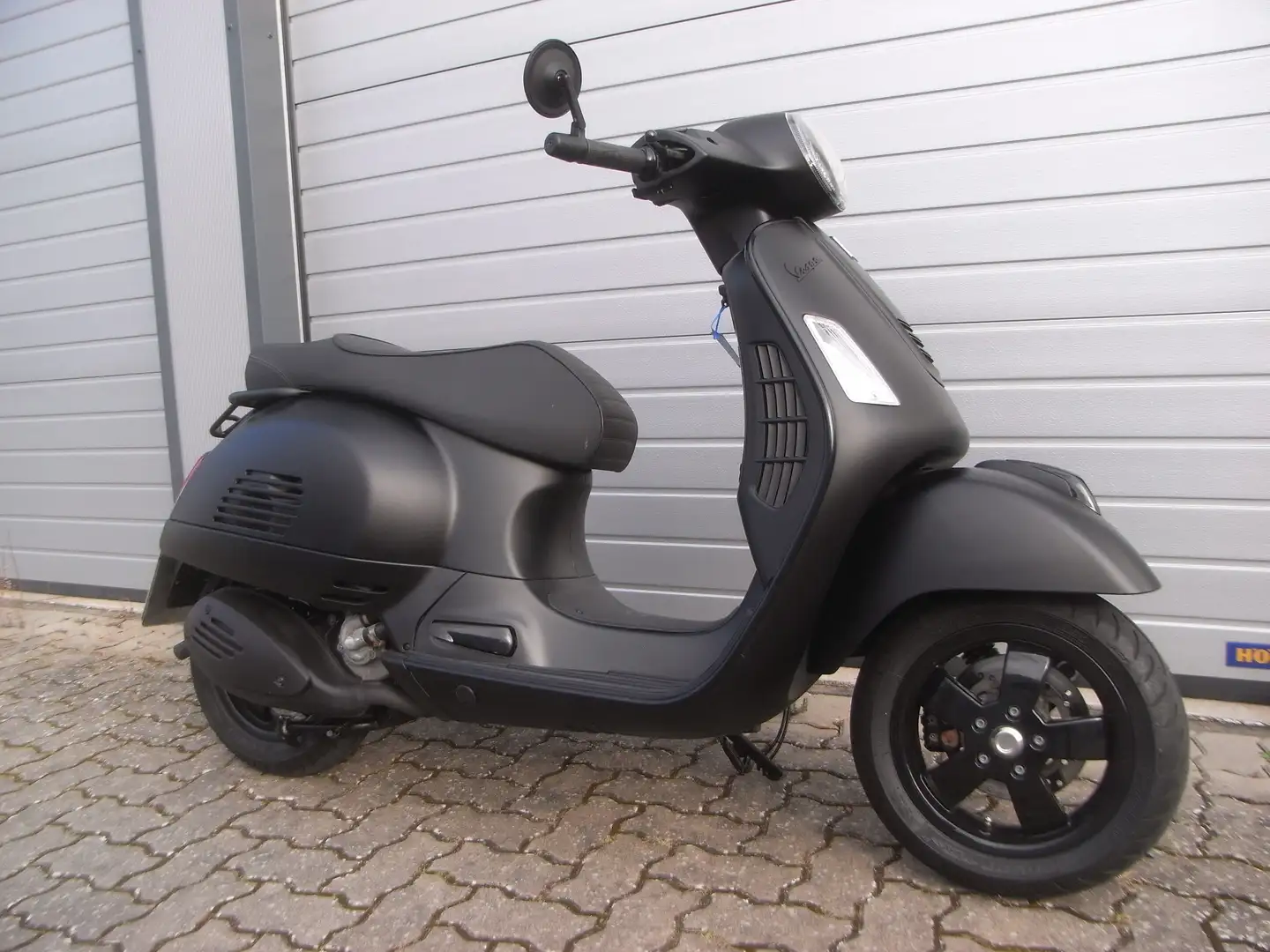 Vespa GTS Super Sport 300 Notte -- 1 Hand -- Neuer Service+Reifen !!! Negro - 1
