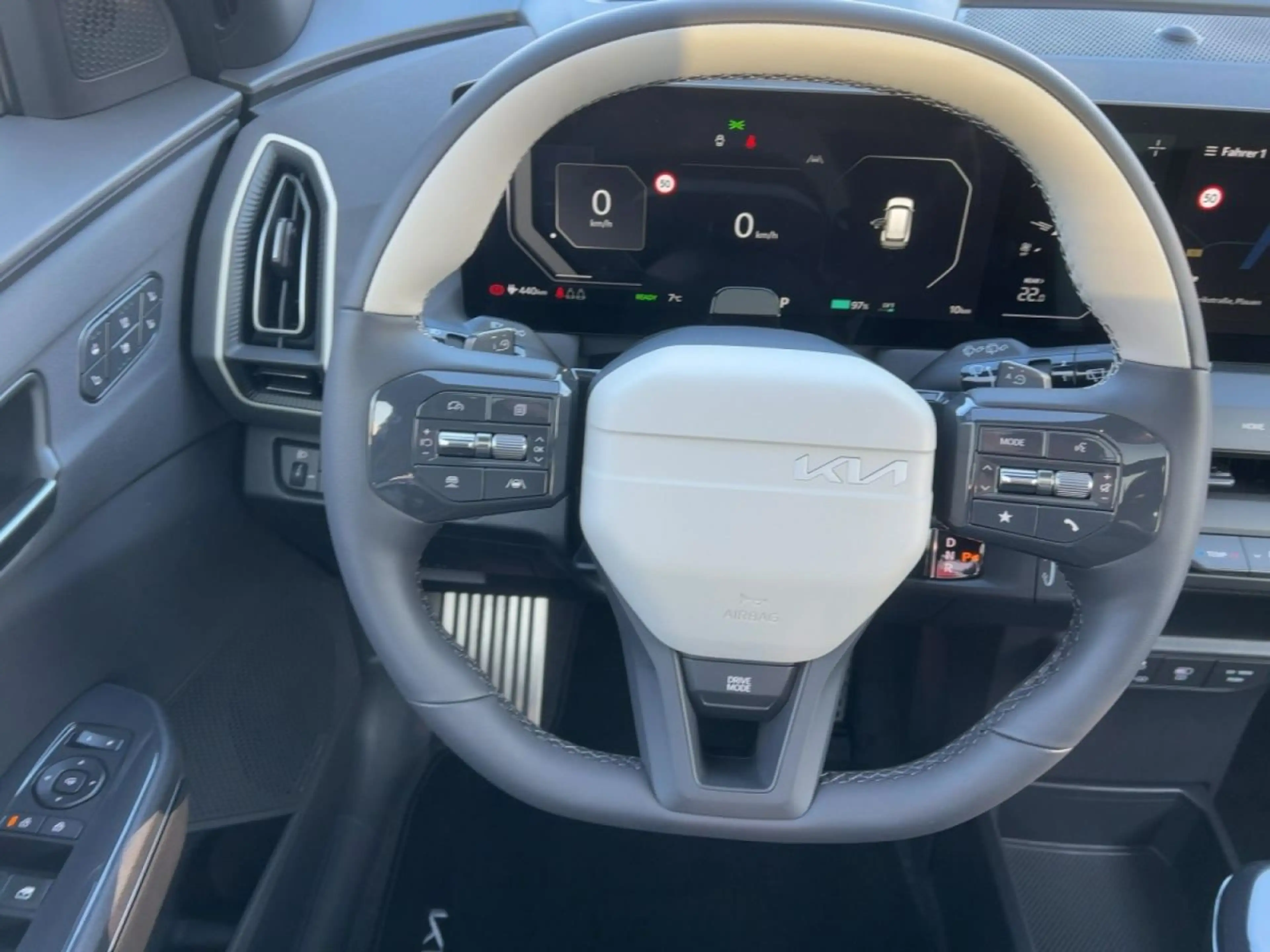 Kia EV5 GT-Line Launch Edition 2WD — photo 12