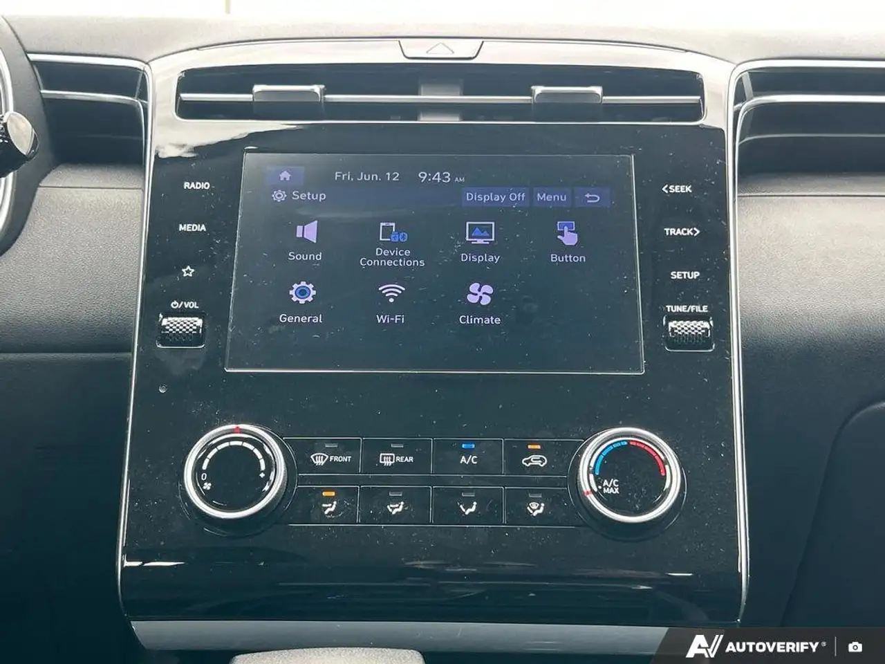 Hyundai TUCSON снимка Hyundai TUCSON