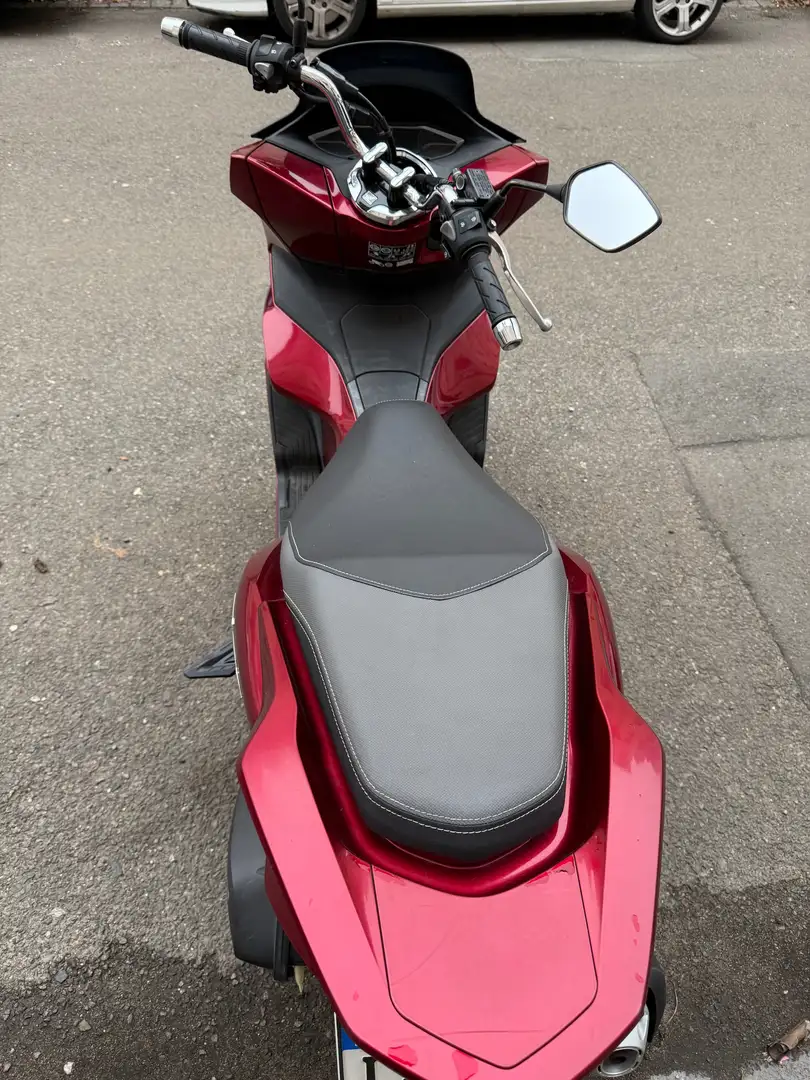 Honda PCX 125 Rouge - 1