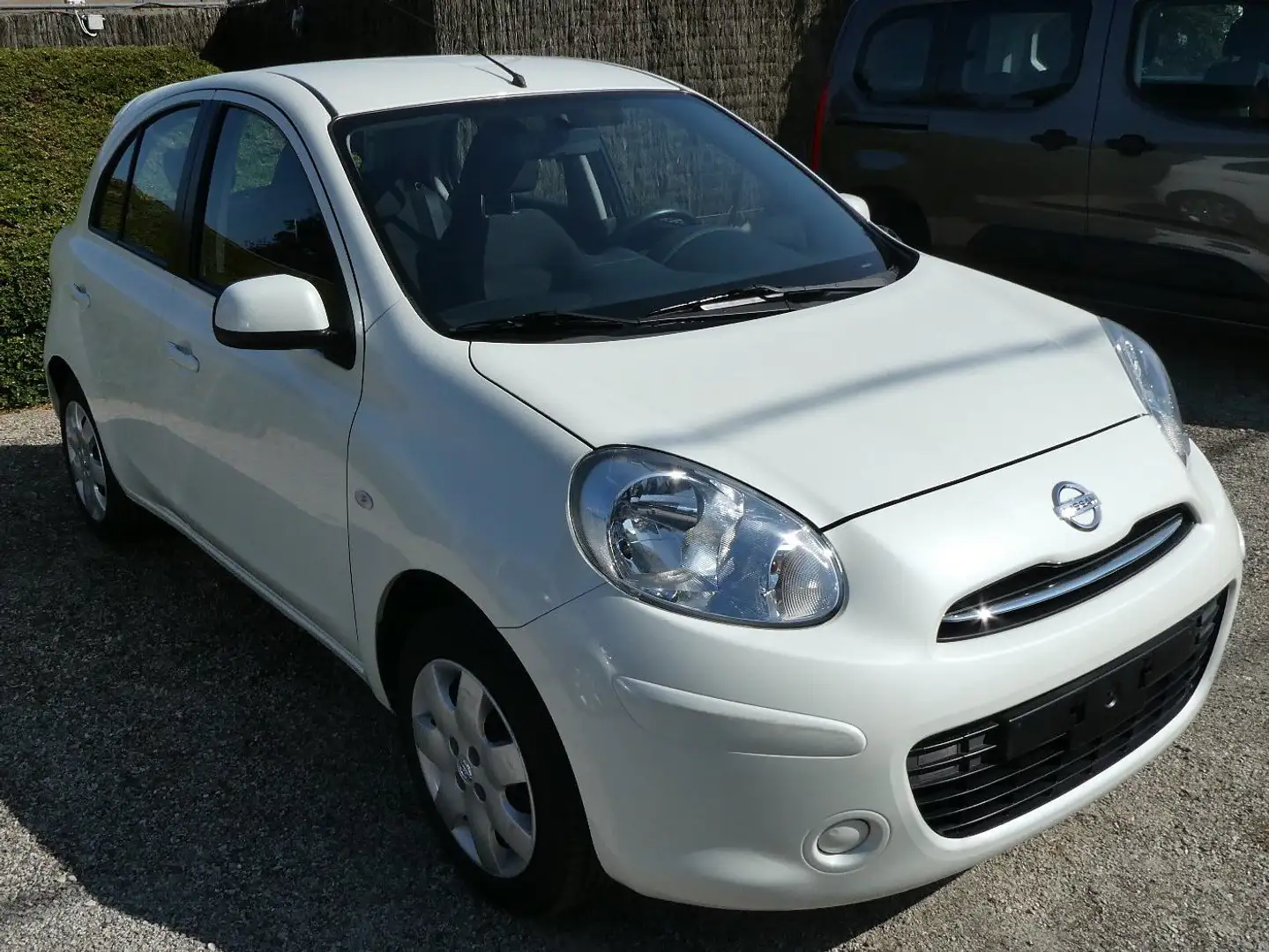 Nissan Micra 1.2i Acenta CVT Weiß - 2