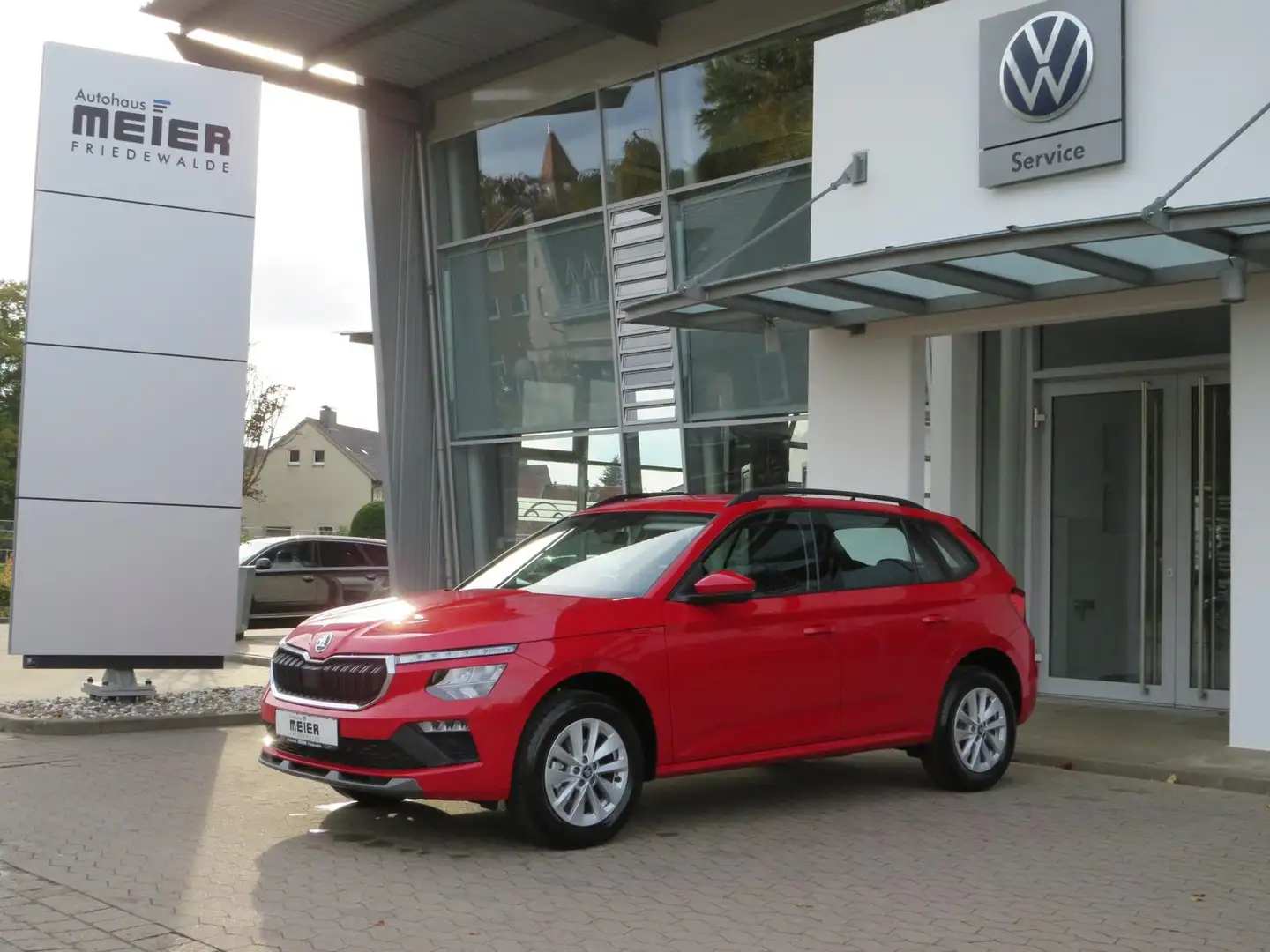 Skoda Kamiq Selection 1.0TSI AHK LED Kamera APP Sitzh. Rouge - 2