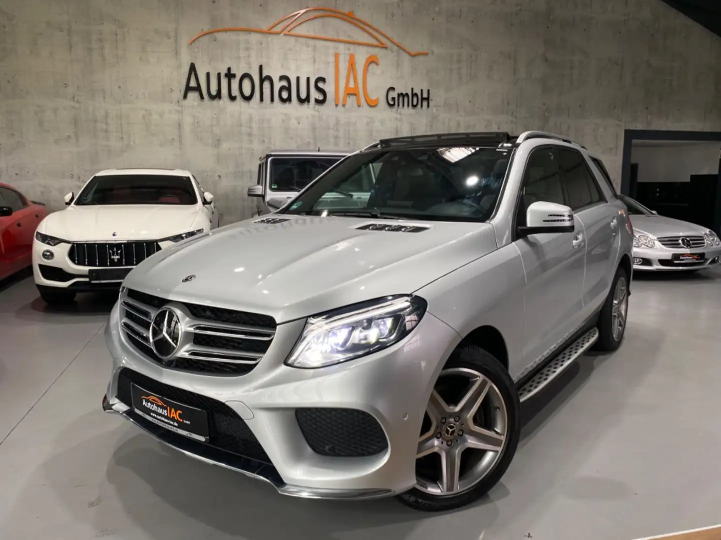 Mercedes-Benz GLE 350 AMG SHZ PANO LED 360* AHK  ACC  2.HAND Silber - 1